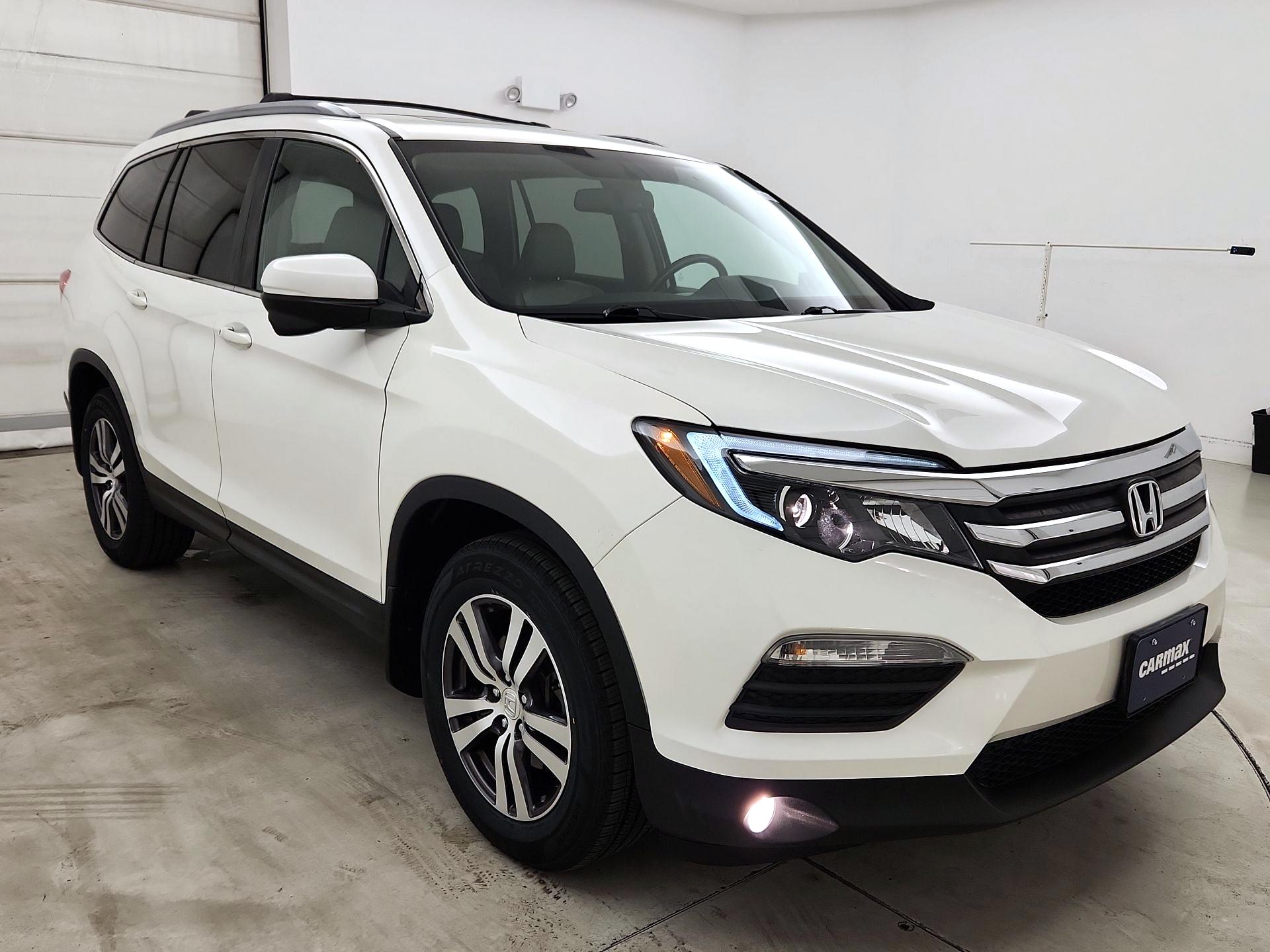 Thumbnail: 2016 Honda Pilot - 1