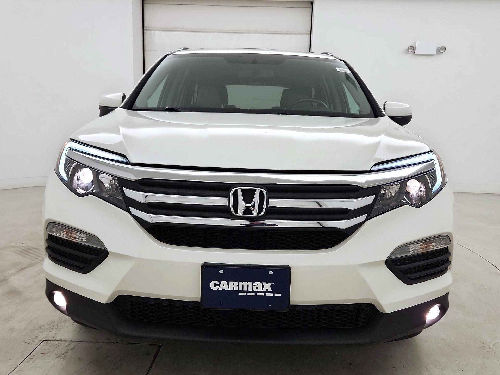 Thumbnail: 2016 Honda Pilot - 2