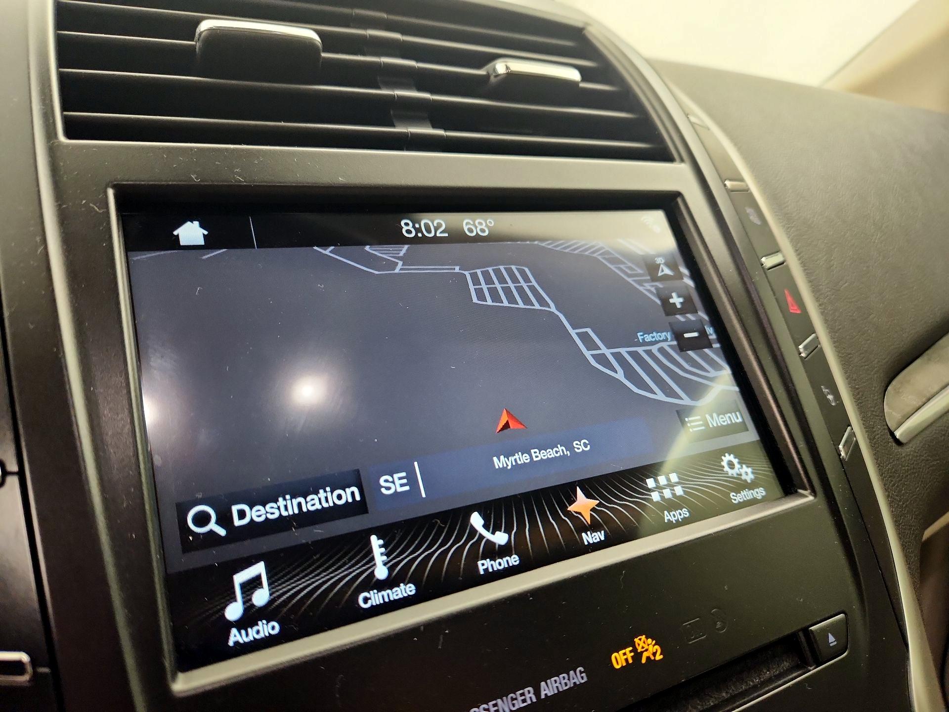 Thumbnail: 2017 Lincoln MKC - 14