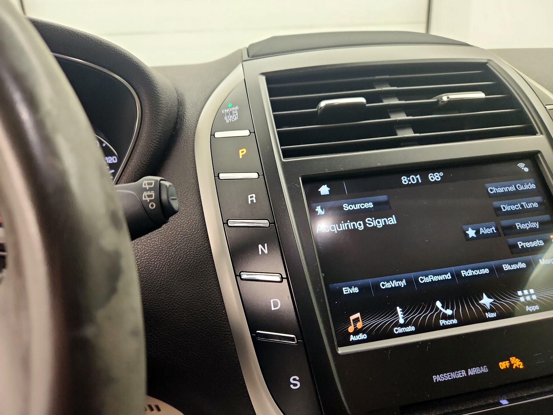 Thumbnail: 2017 Lincoln MKC - 18