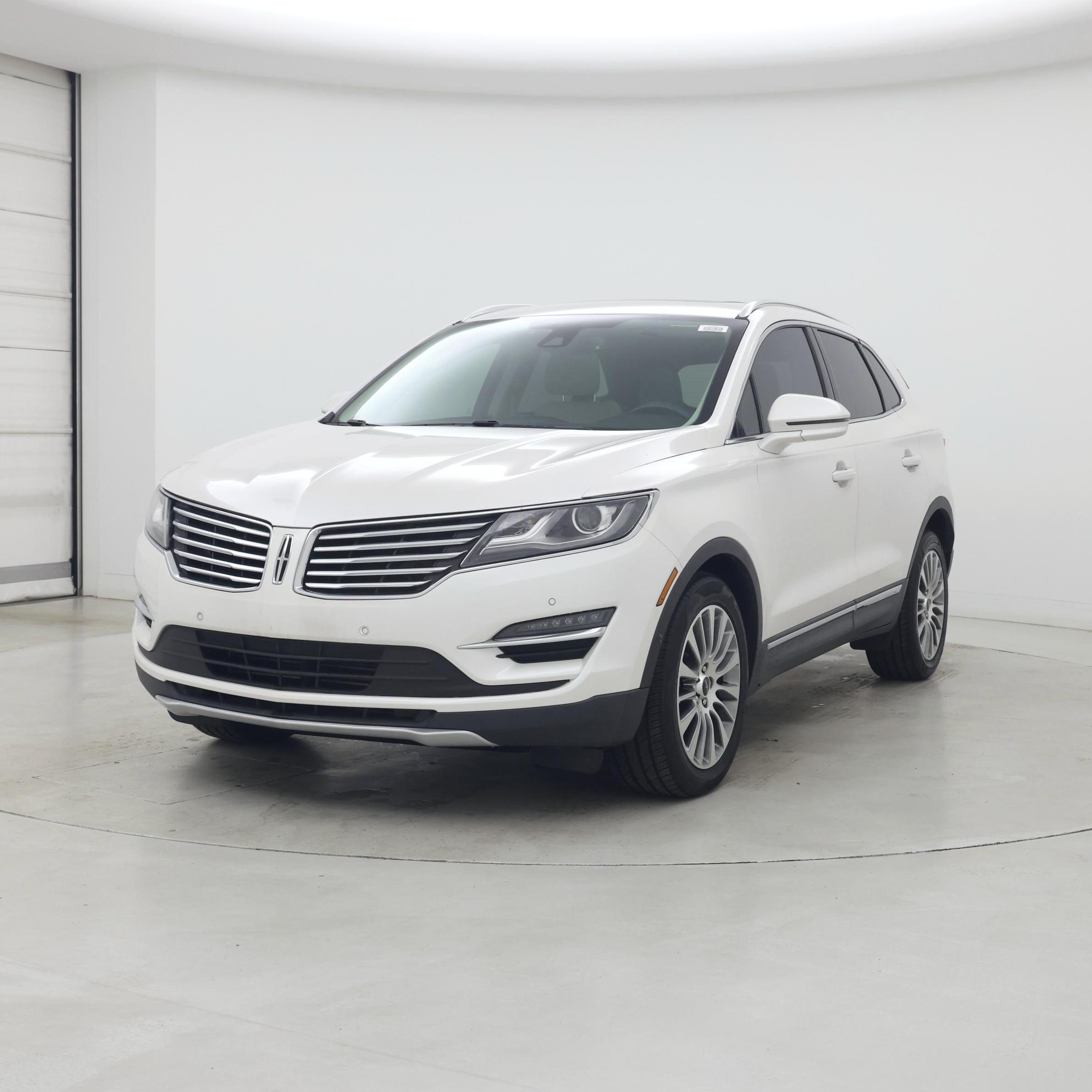 Thumbnail: 2017 Lincoln MKC - 4