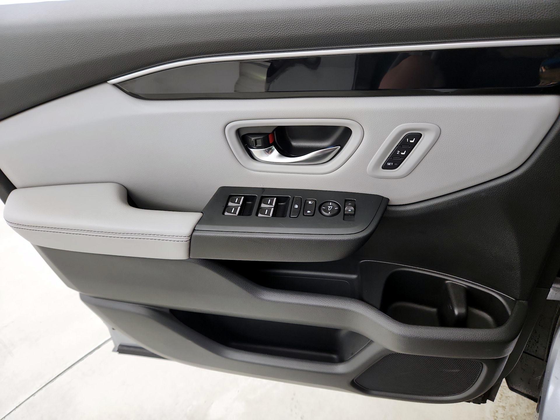 Thumbnail: 2024 Honda Pilot - 12