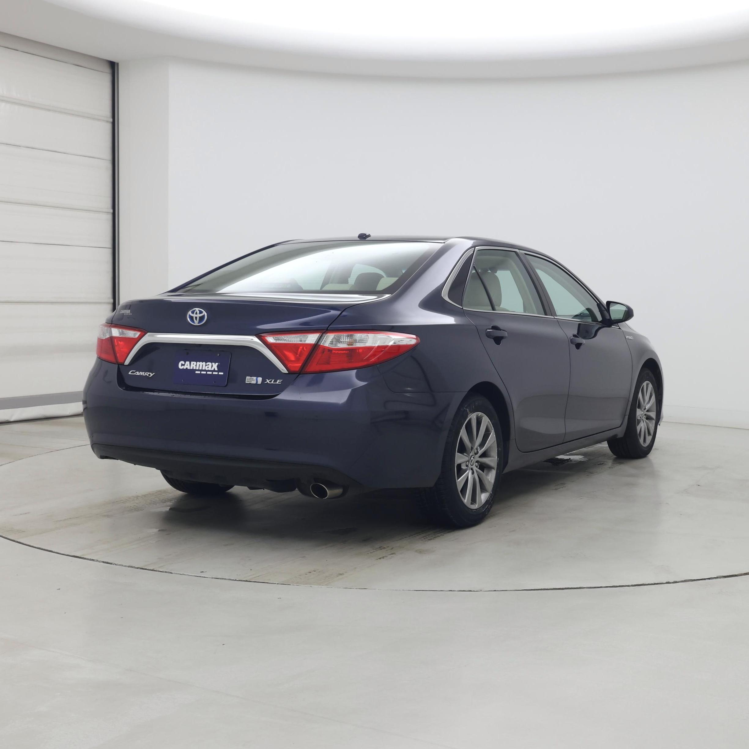 Thumbnail: 2015 Toyota Camry - 8
