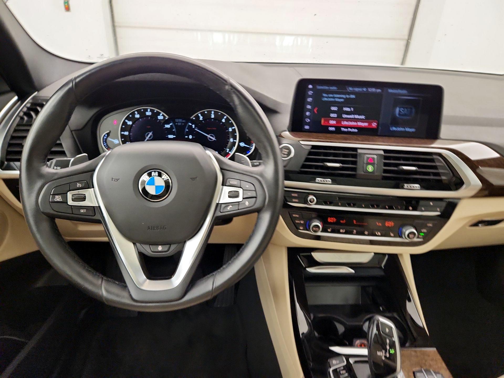 Thumbnail: 2019 BMW X3 - 10