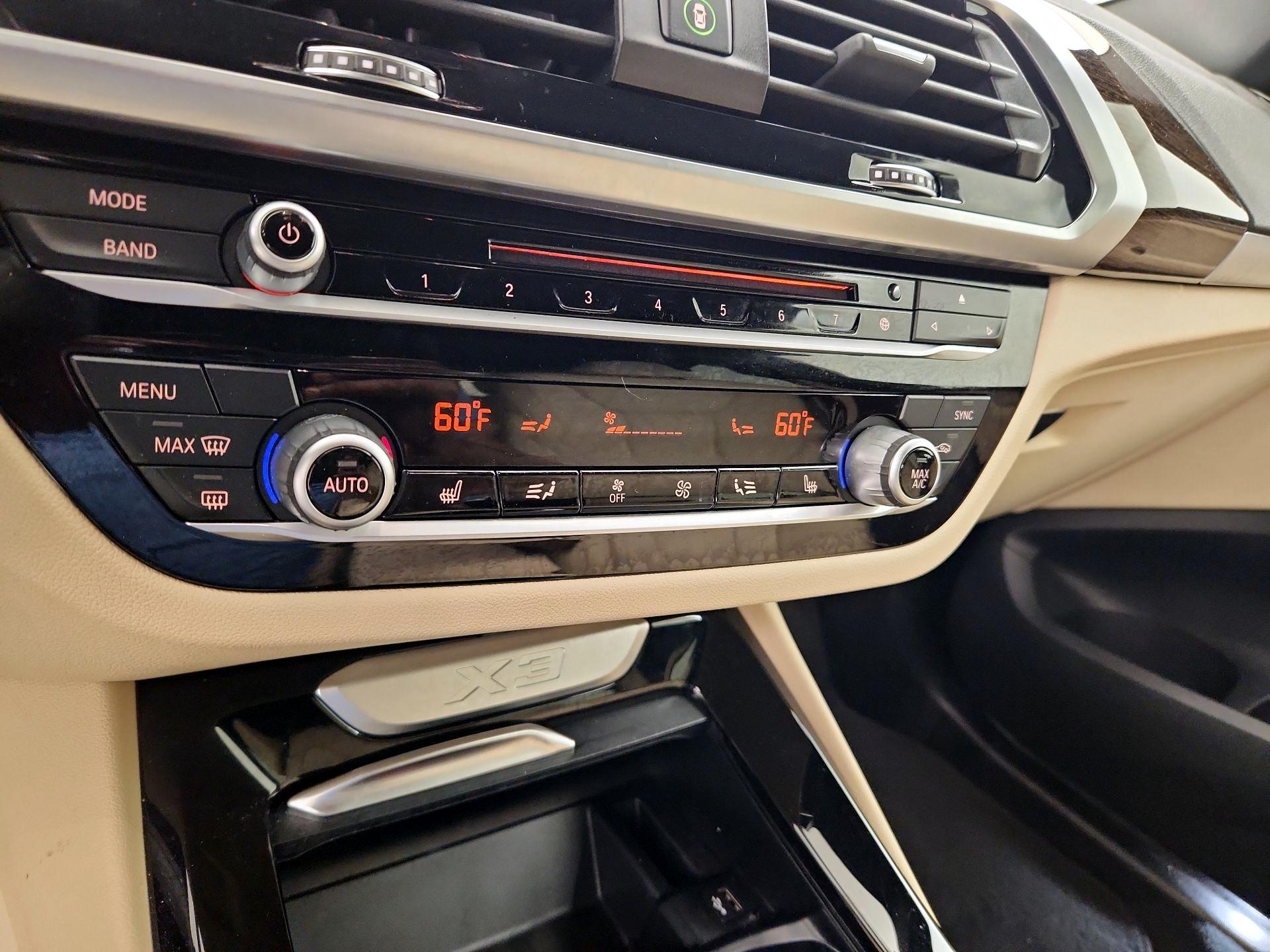 Thumbnail: 2019 BMW X3 - 17