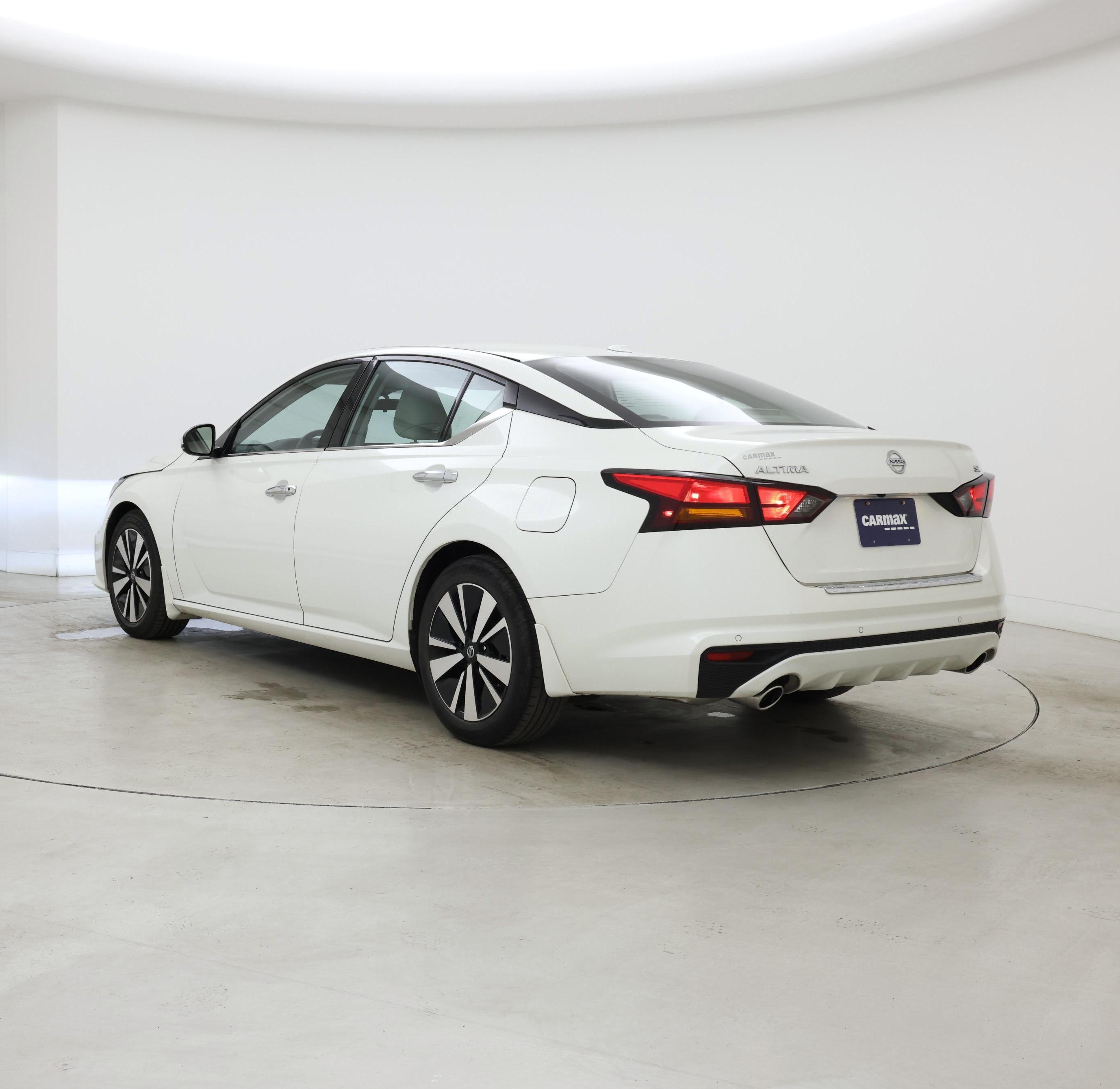 Thumbnail: 2021 Nissan Altima - 2