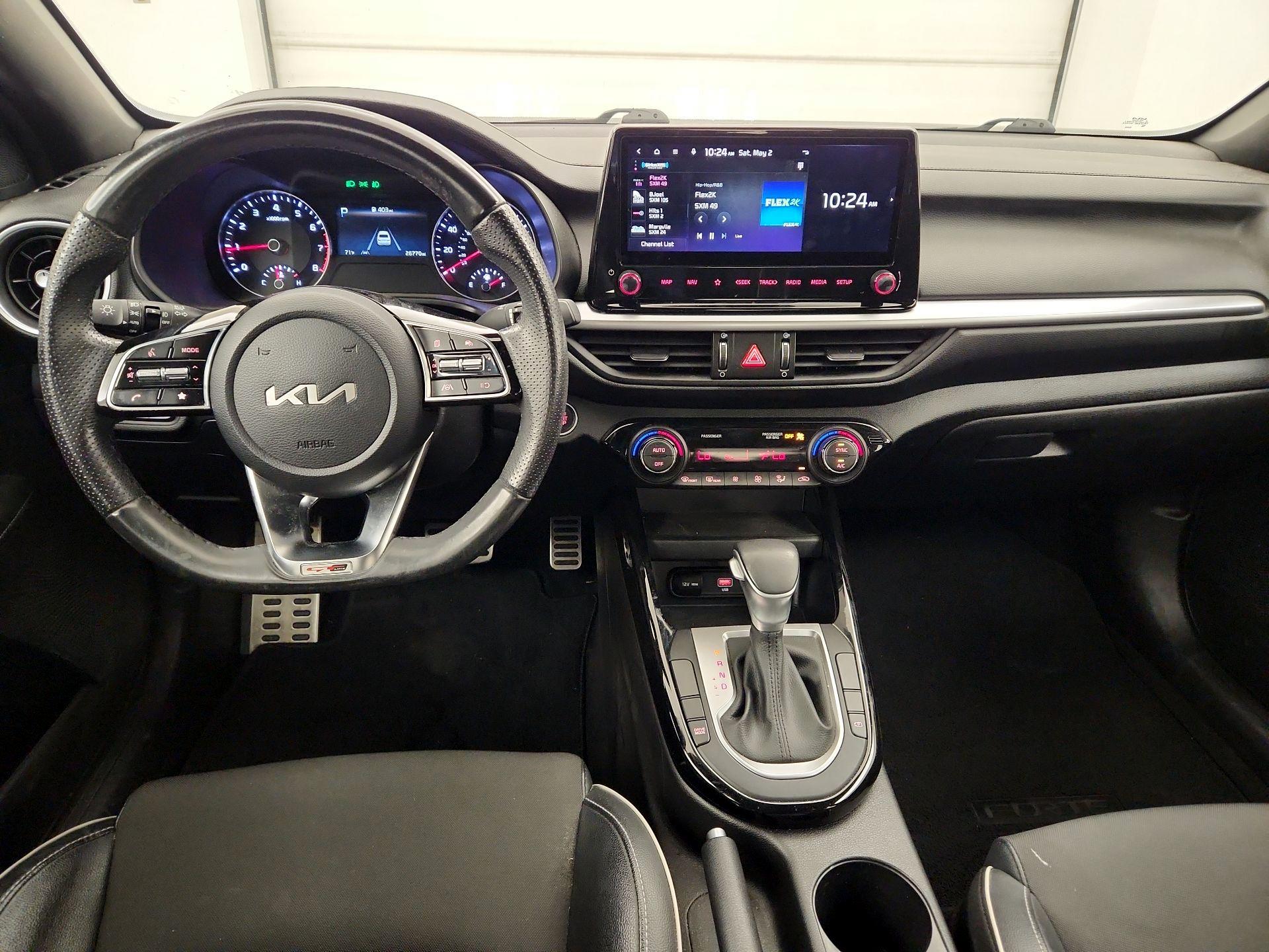 Thumbnail: 2023 Kia Forte - 9