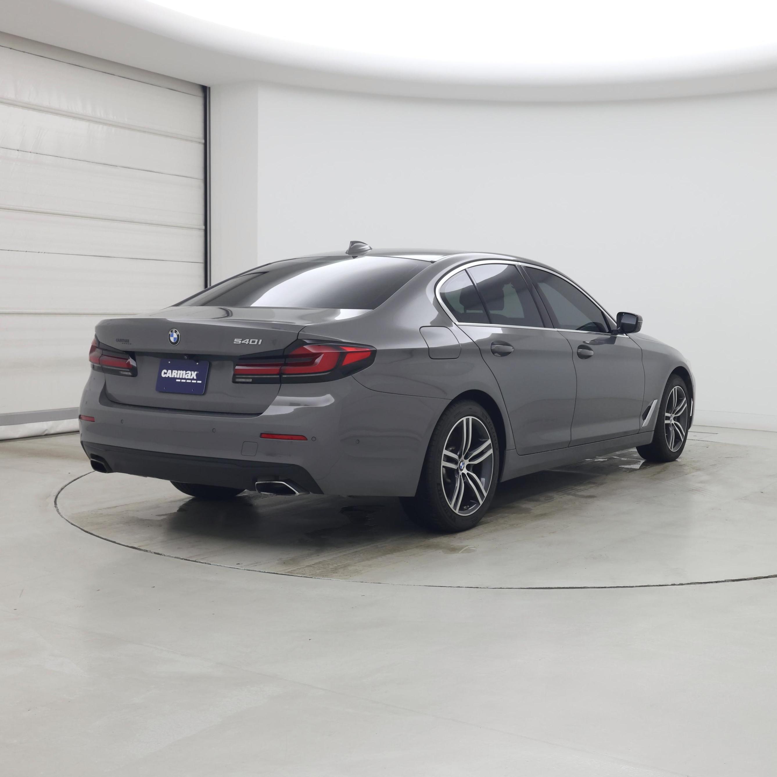 Thumbnail: 2021 BMW 5 Series - 8