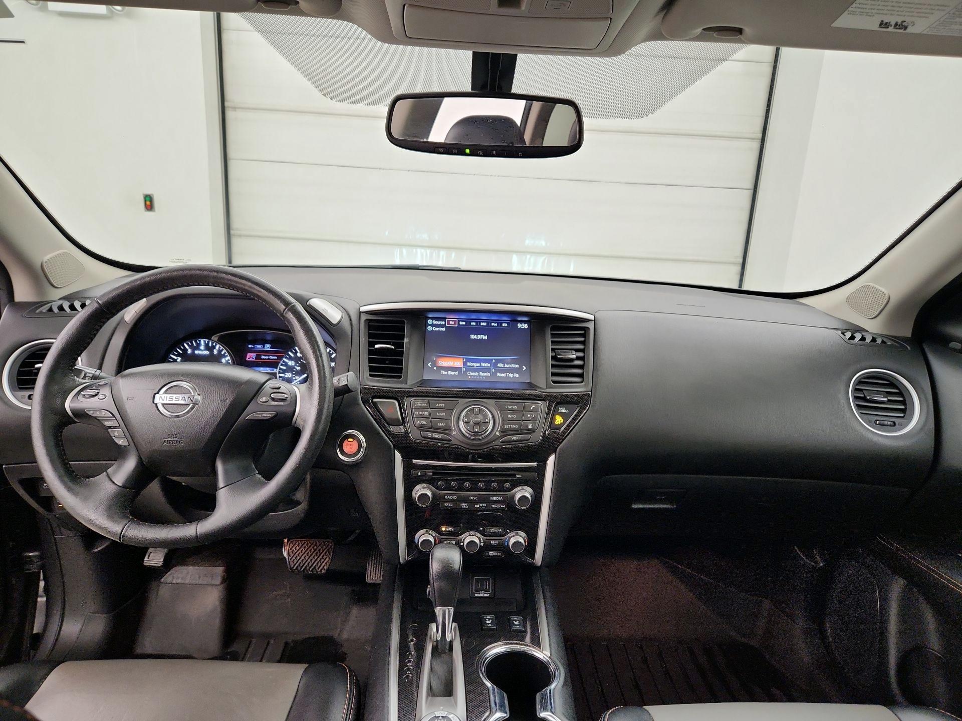 Thumbnail: 2019 Nissan Pathfinder - 9