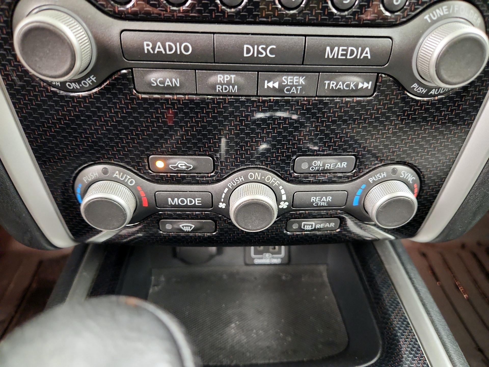 Thumbnail: 2019 Nissan Pathfinder - 16