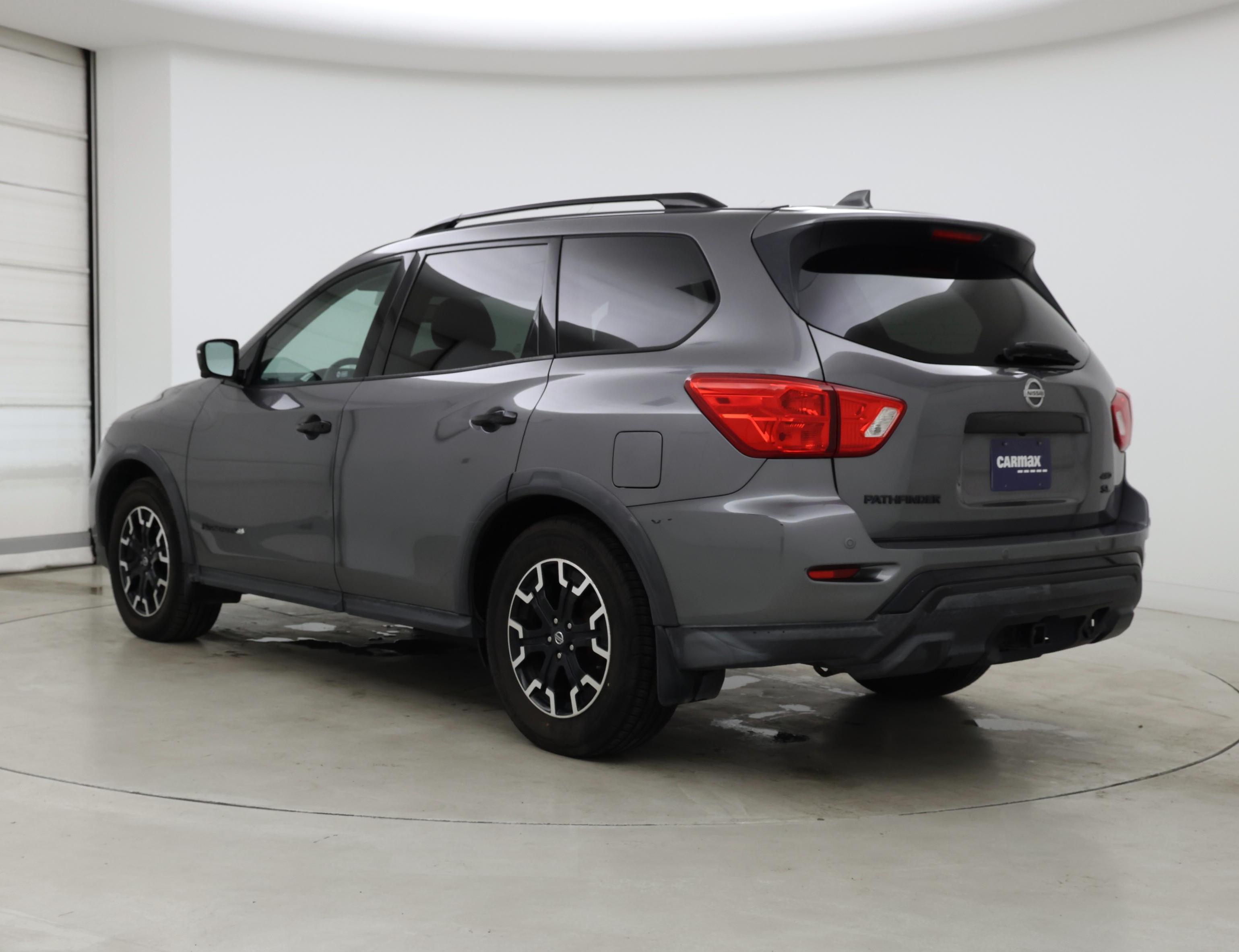Thumbnail: 2019 Nissan Pathfinder - 2
