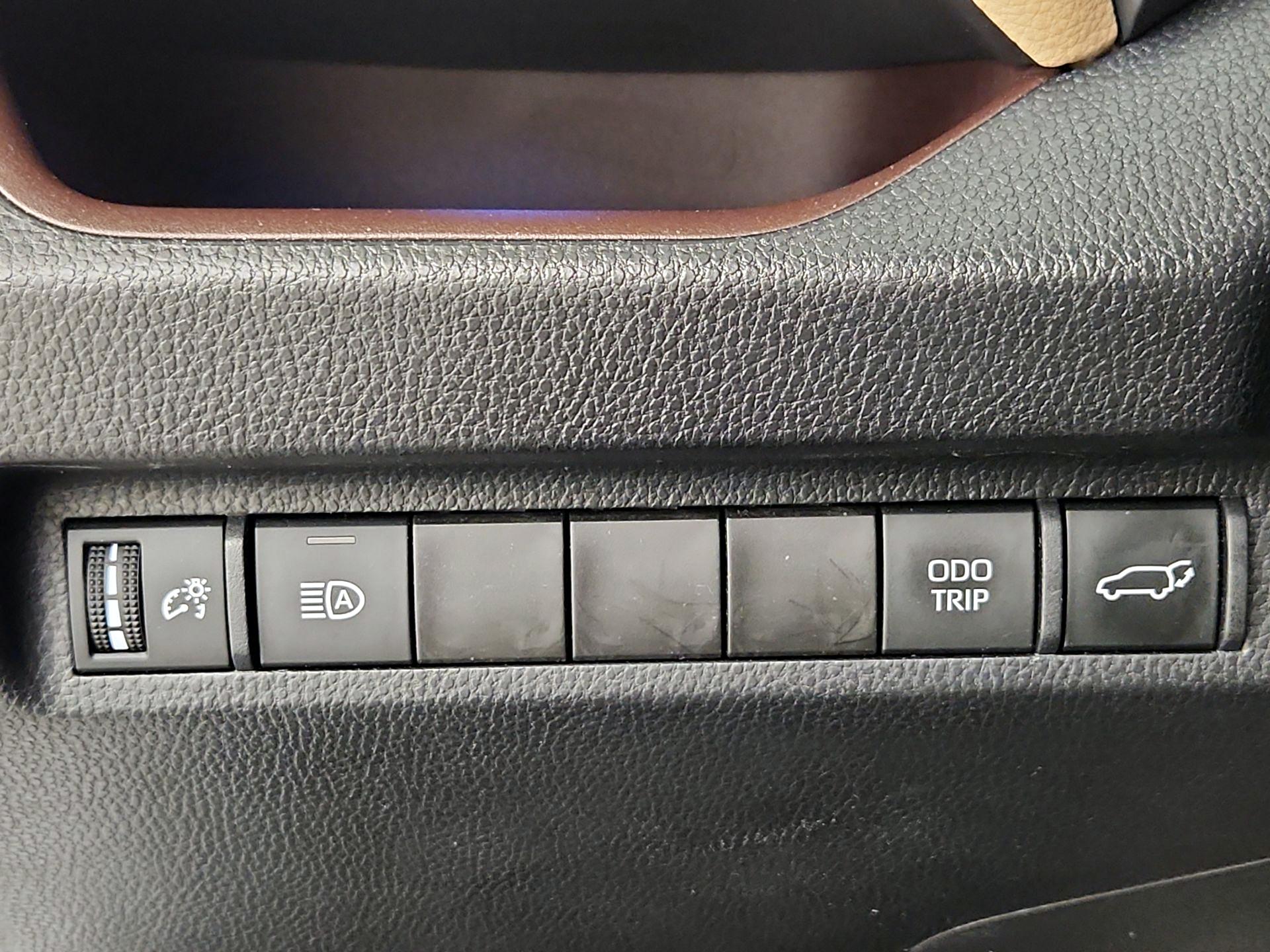 Thumbnail: 2024 Toyota RAV4 - 13