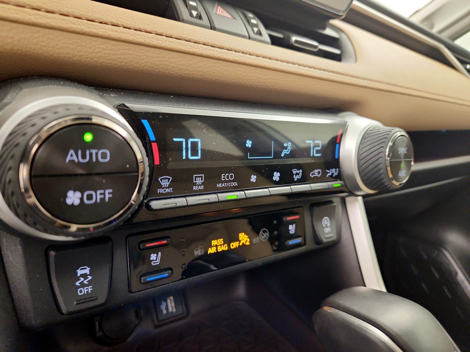 Thumbnail: 2024 Toyota RAV4 - 16