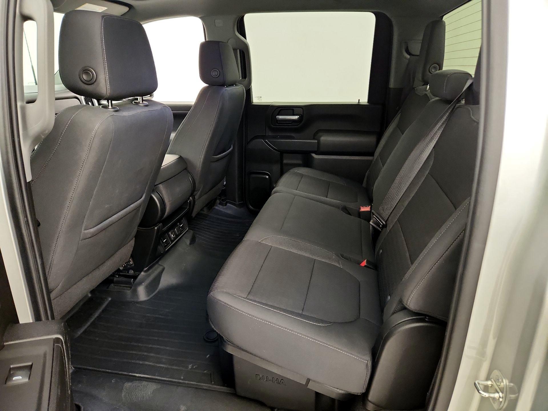 Thumbnail: 2021 Chevrolet Silverado 3500 - 19