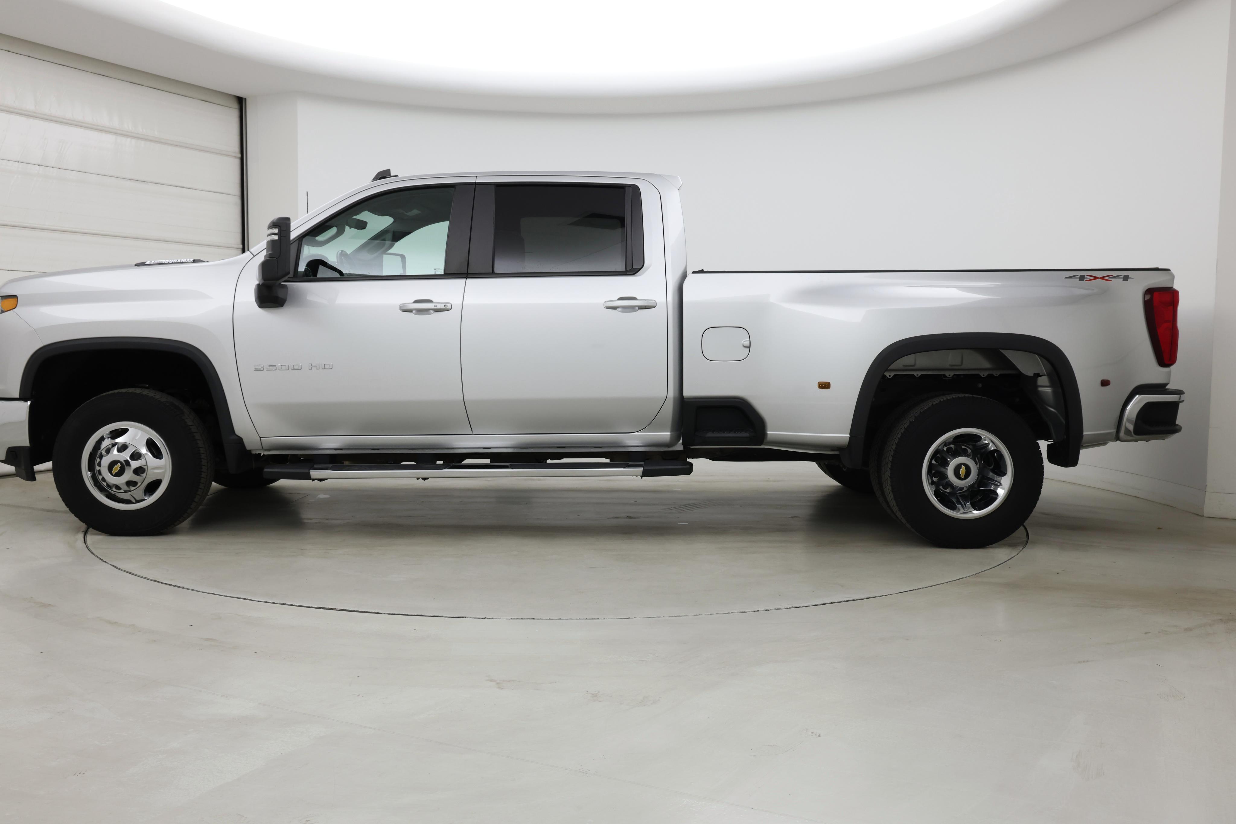 Thumbnail: 2021 Chevrolet Silverado 3500 - 3