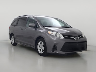 2020 Toyota Sienna LE