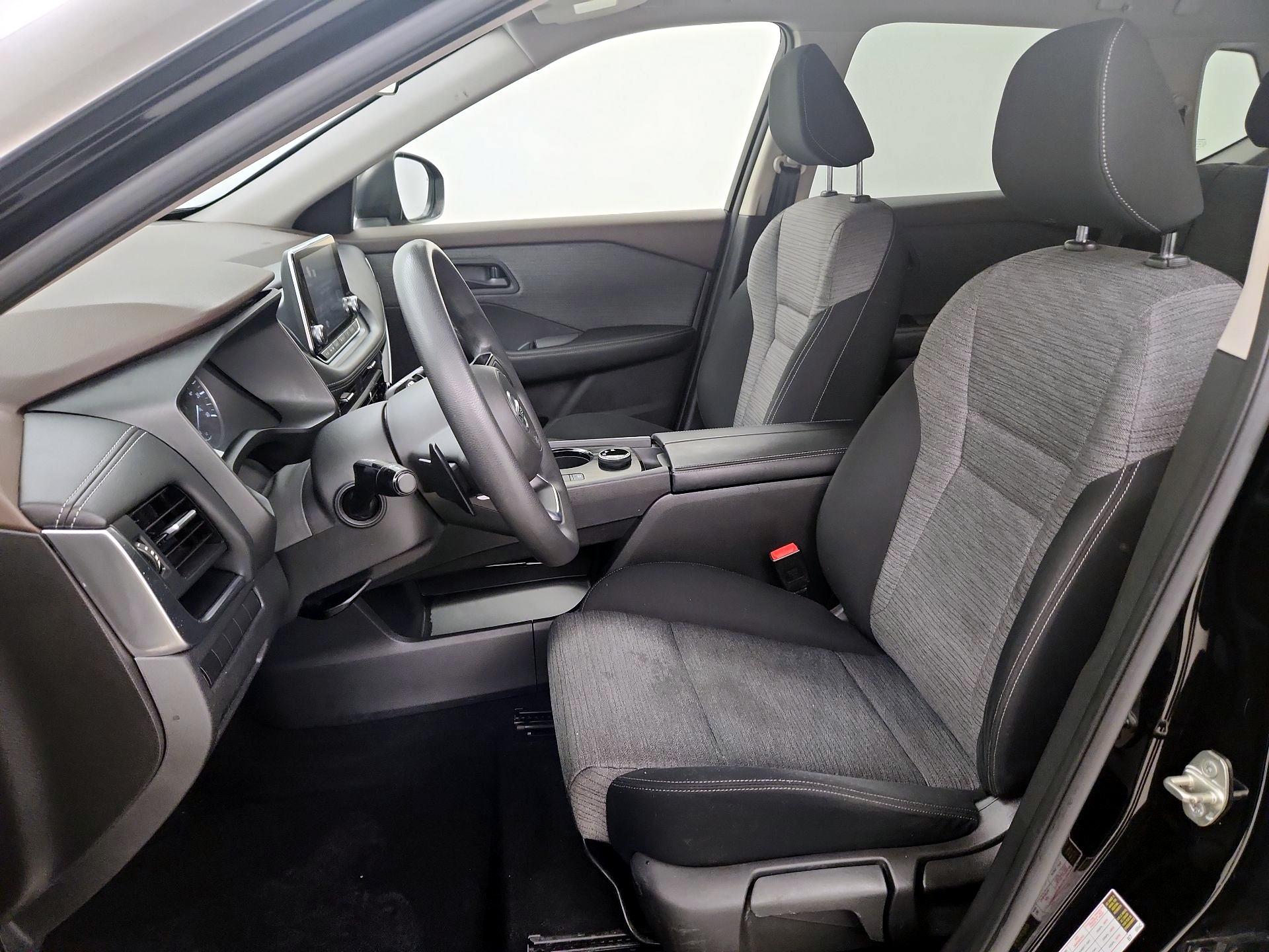 Thumbnail: 2021 Nissan Rogue - 9