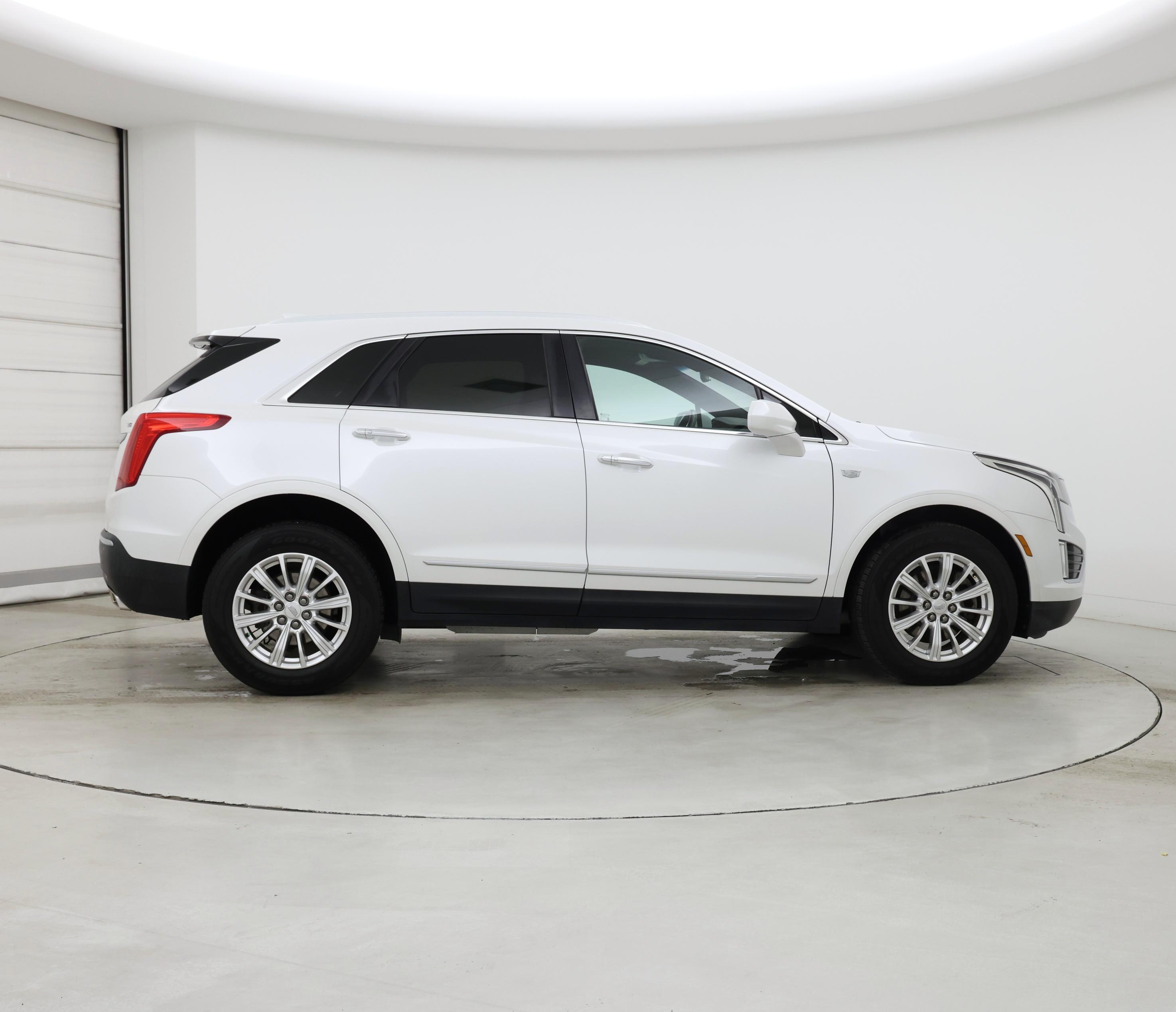 Thumbnail: 2017 Cadillac XT5 - 7