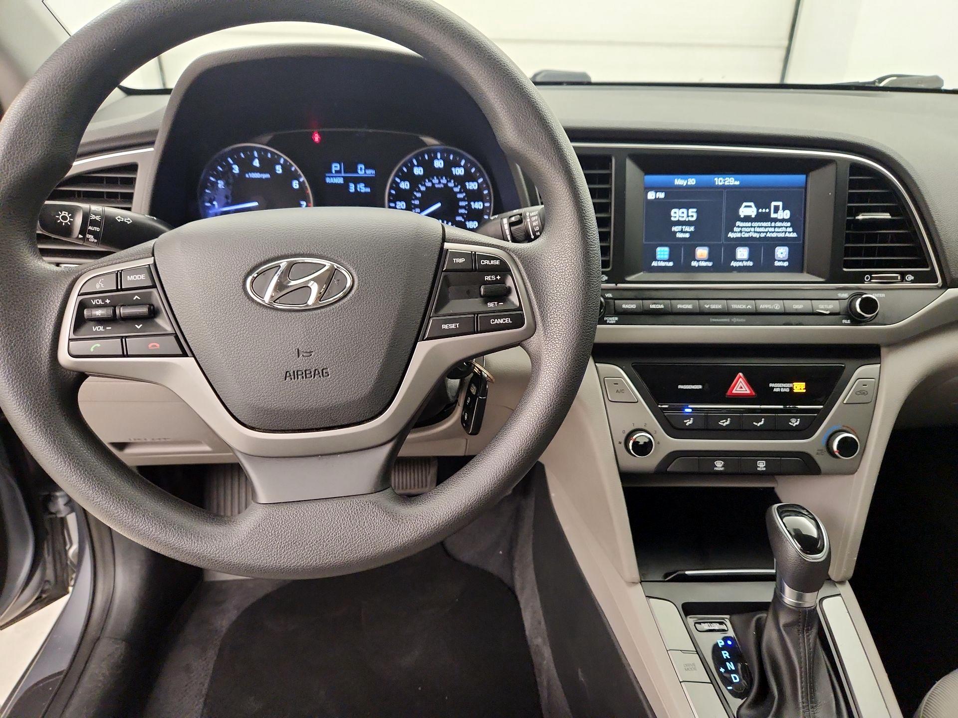 Thumbnail: 2017 Hyundai Elantra - 10