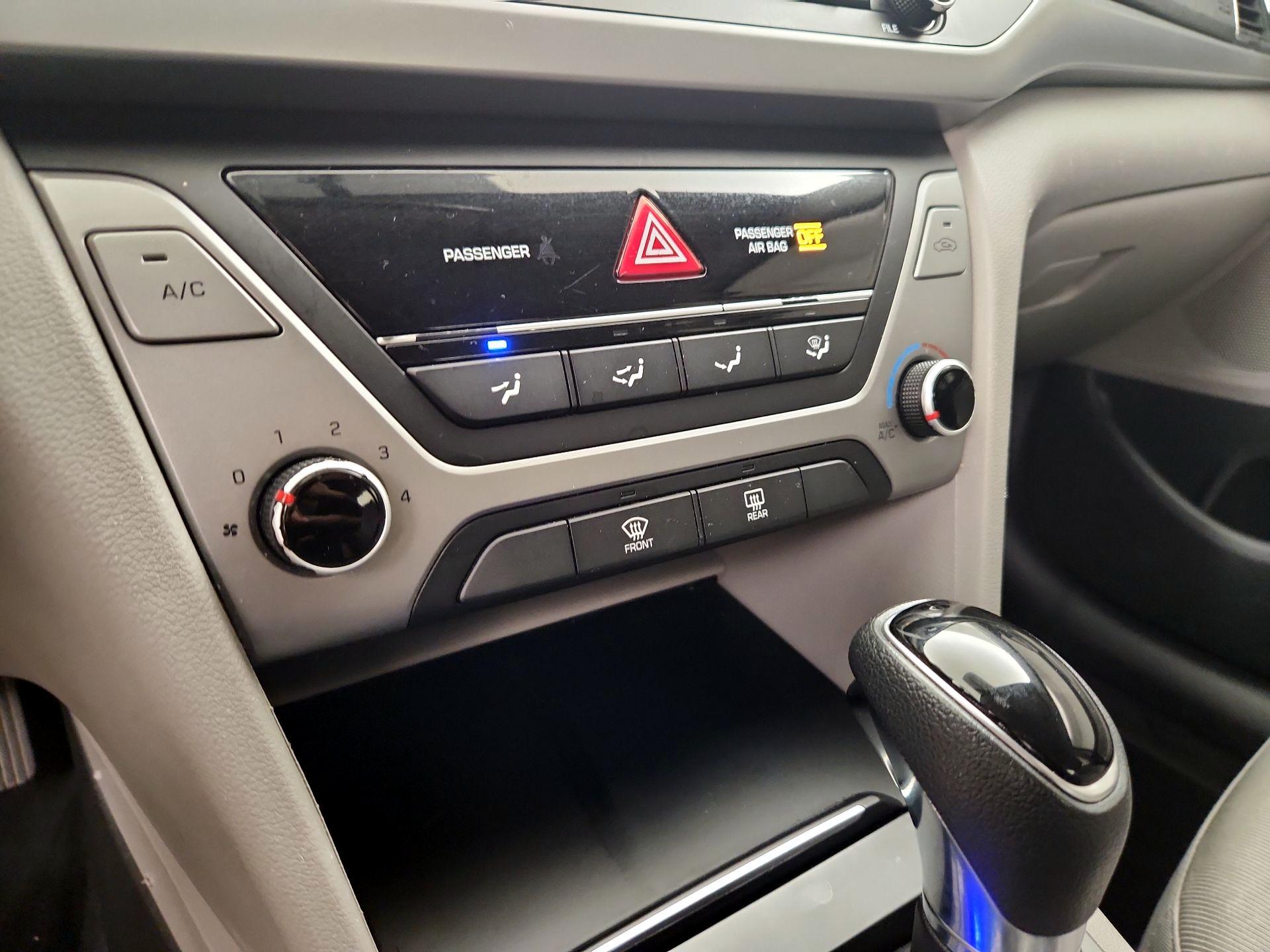 Thumbnail: 2017 Hyundai Elantra - 16