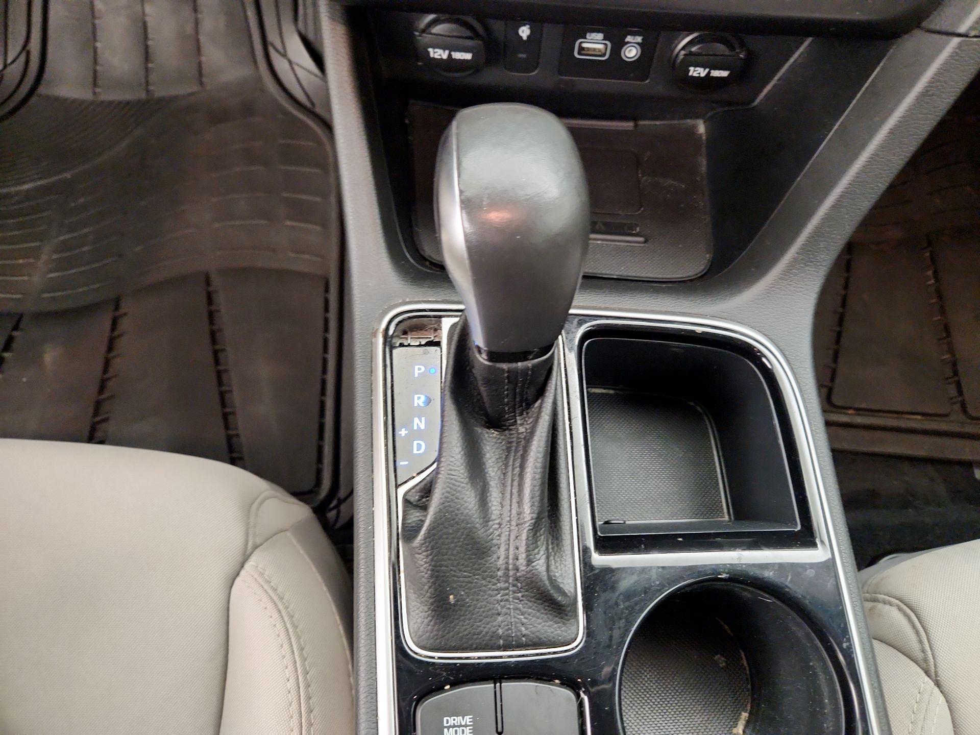 Thumbnail: 2019 Hyundai Sonata - 15