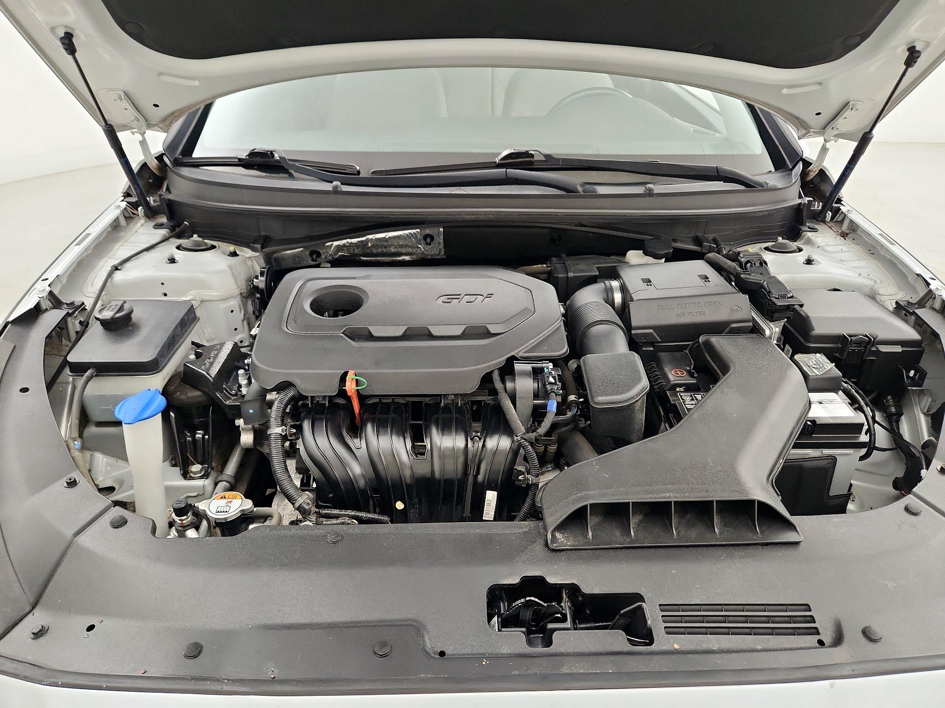 Thumbnail: 2019 Hyundai Sonata - 19