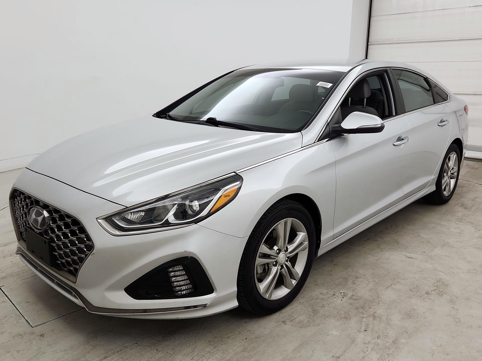 Thumbnail: 2019 Hyundai Sonata - 3