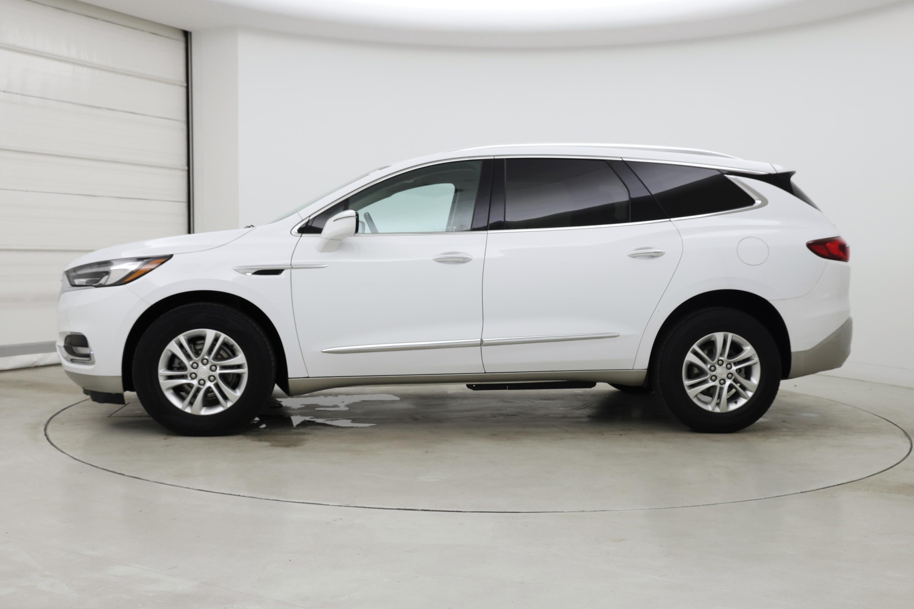 Thumbnail: 2021 Buick Enclave - 3