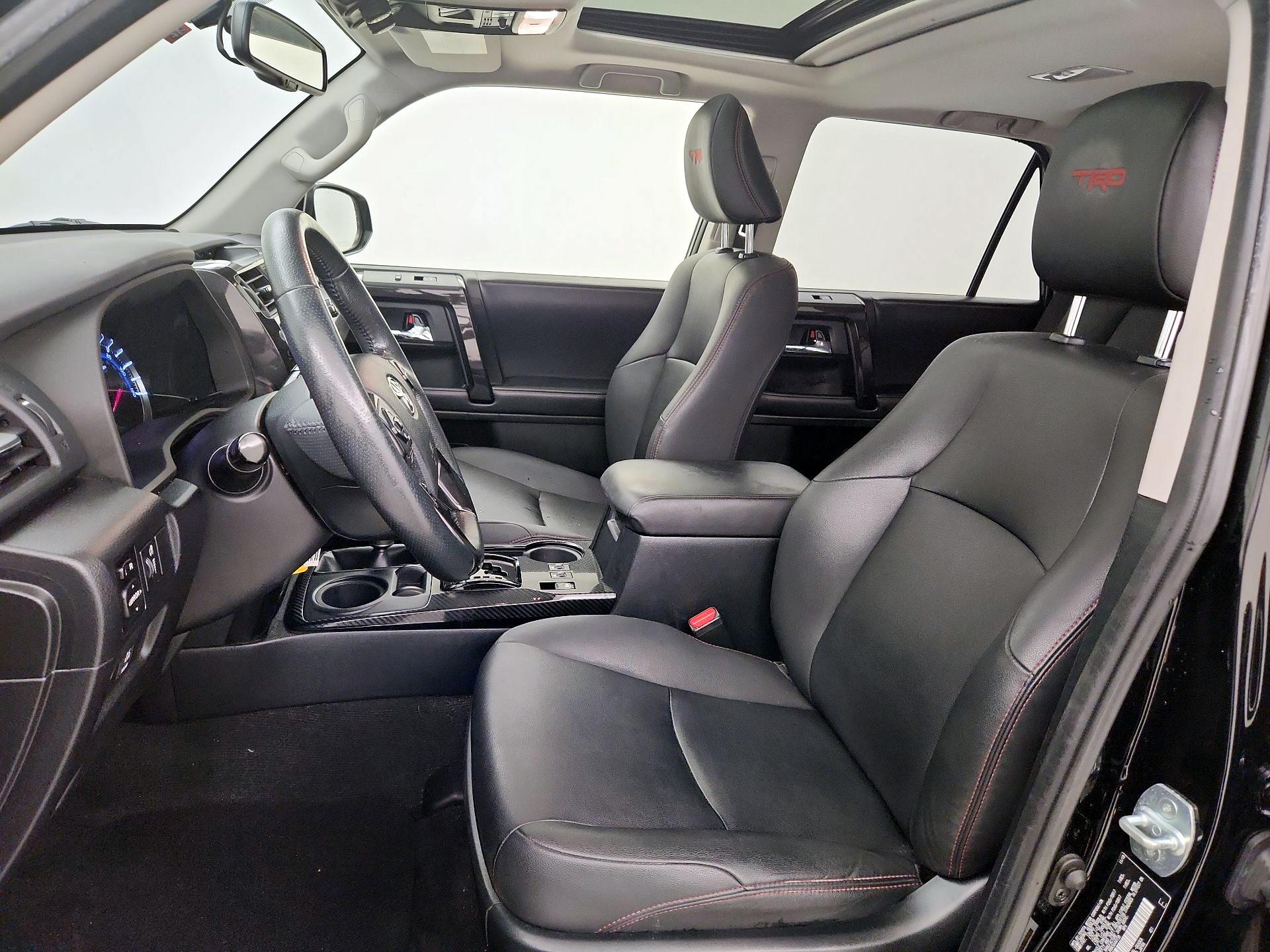 Thumbnail: 2019 Toyota 4Runner - 11