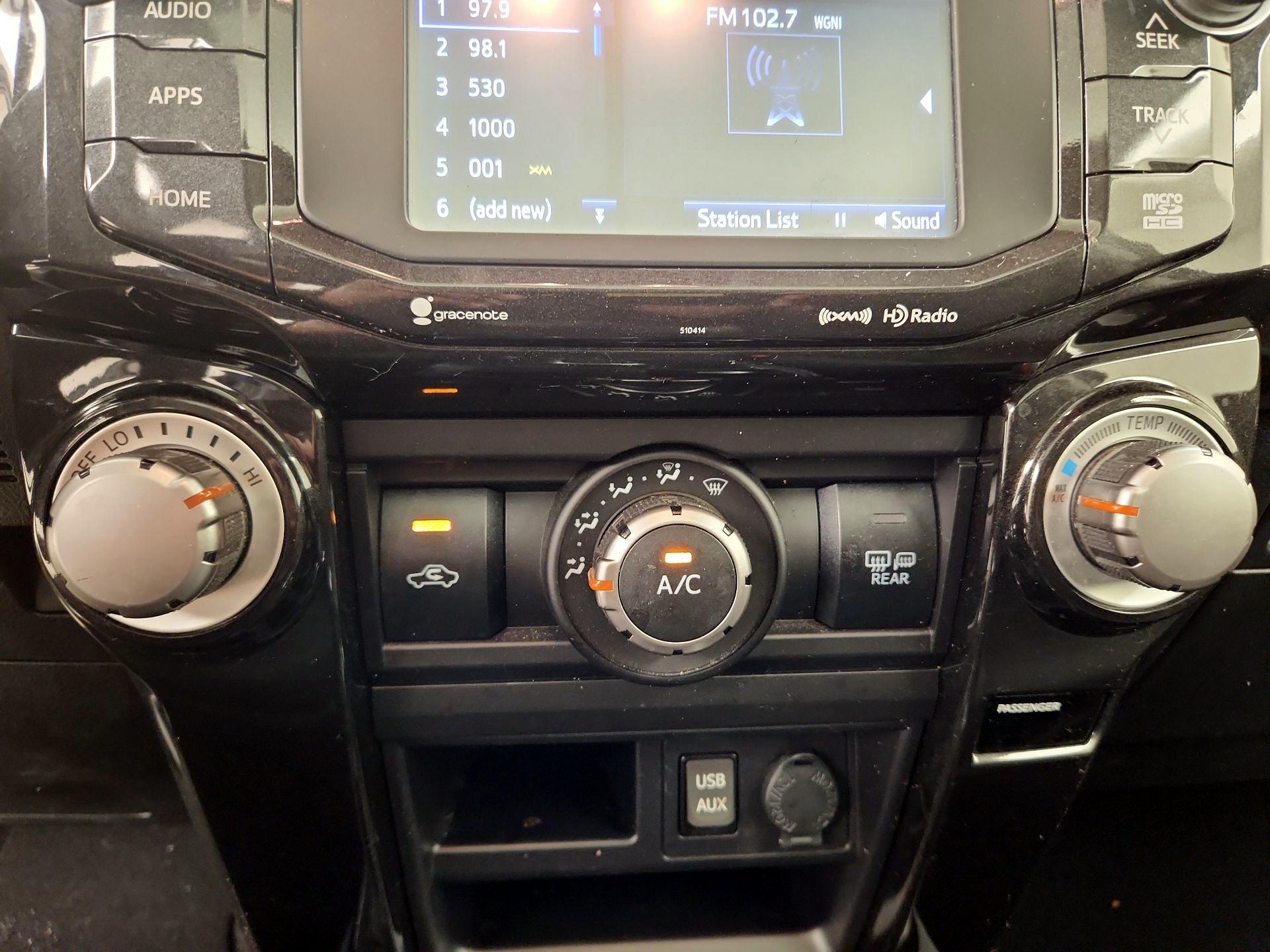 Thumbnail: 2019 Toyota 4Runner - 16