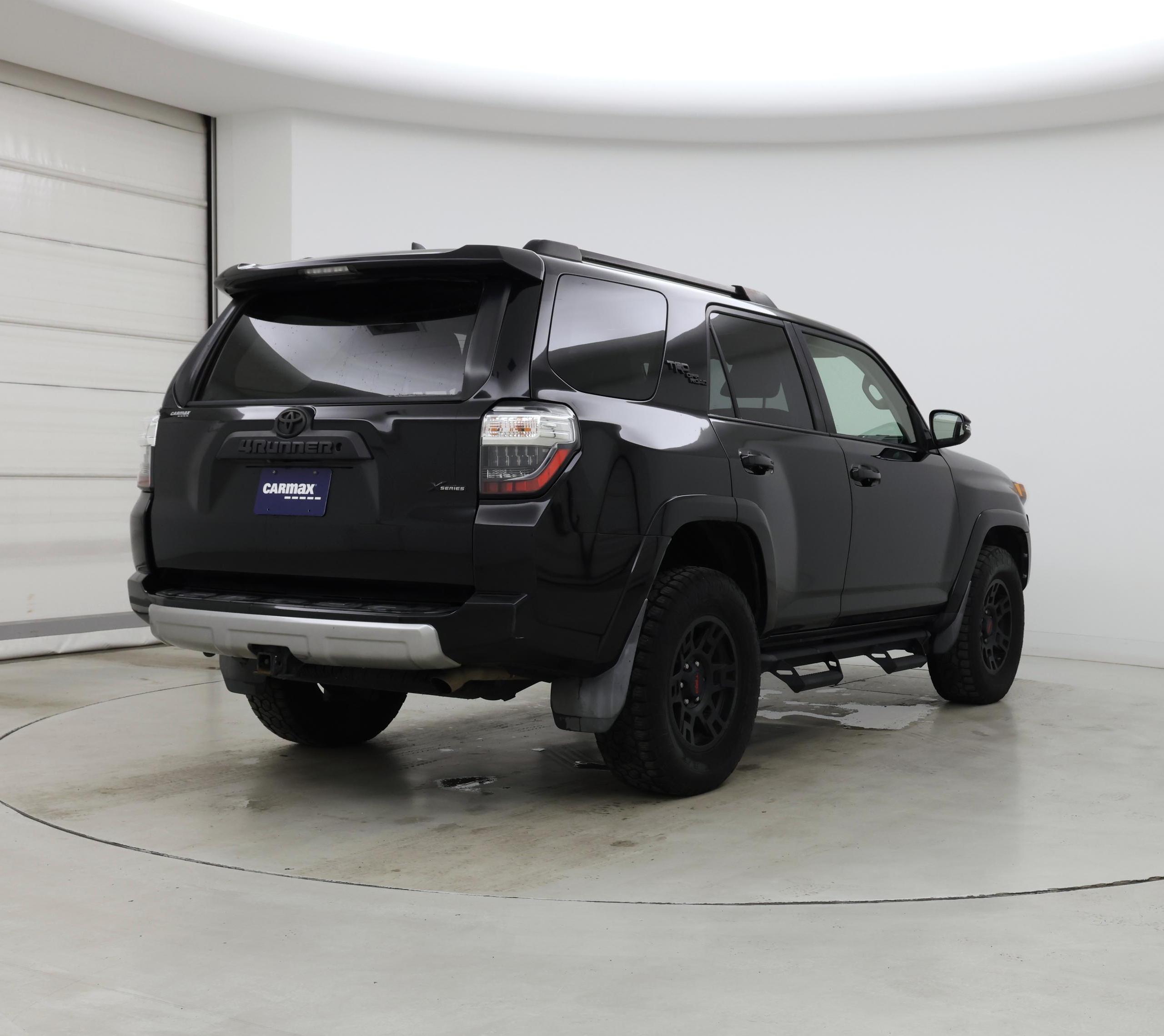 Thumbnail: 2019 Toyota 4Runner - 8