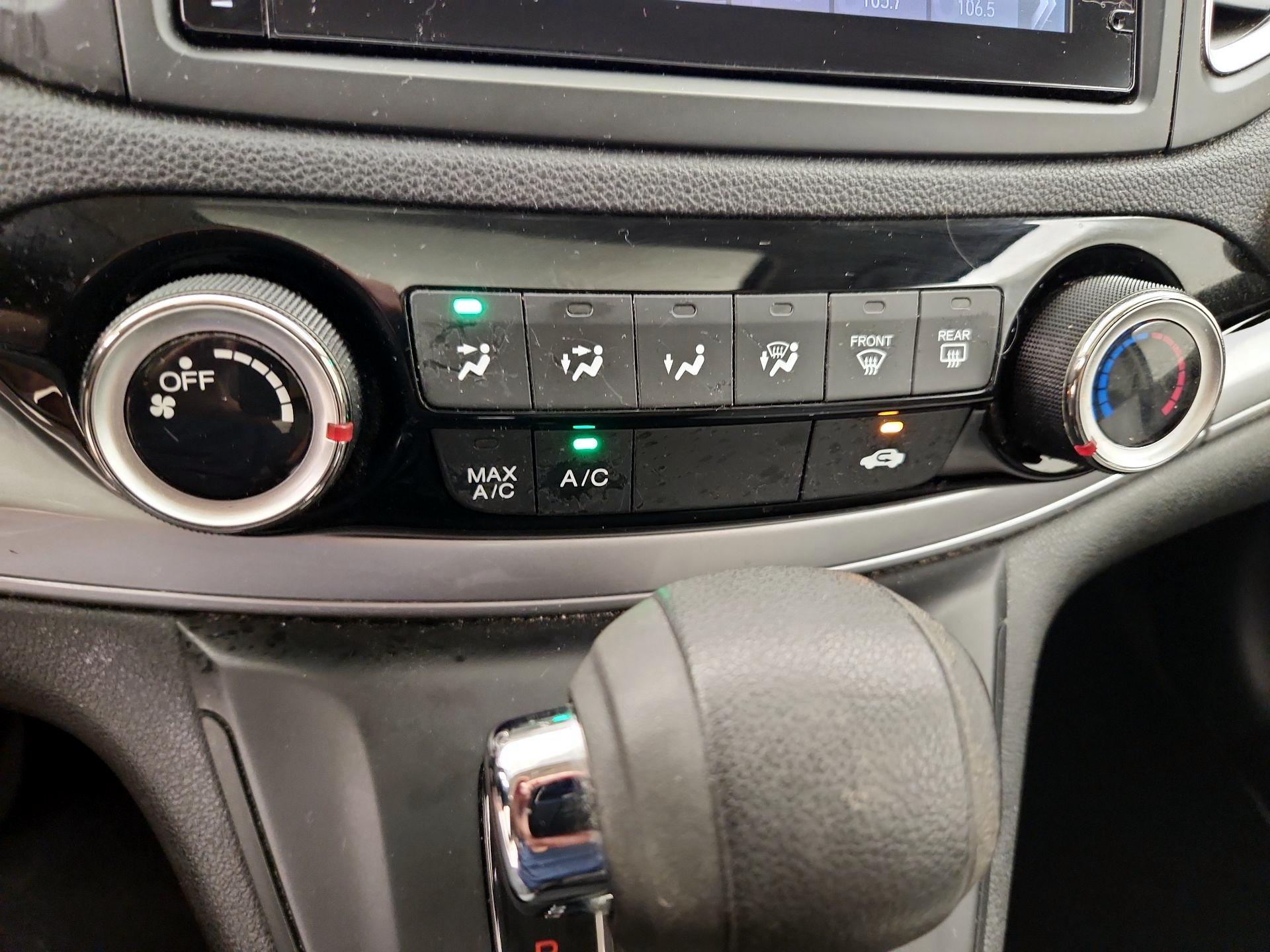 Thumbnail: 2015 Honda CR-V - 16