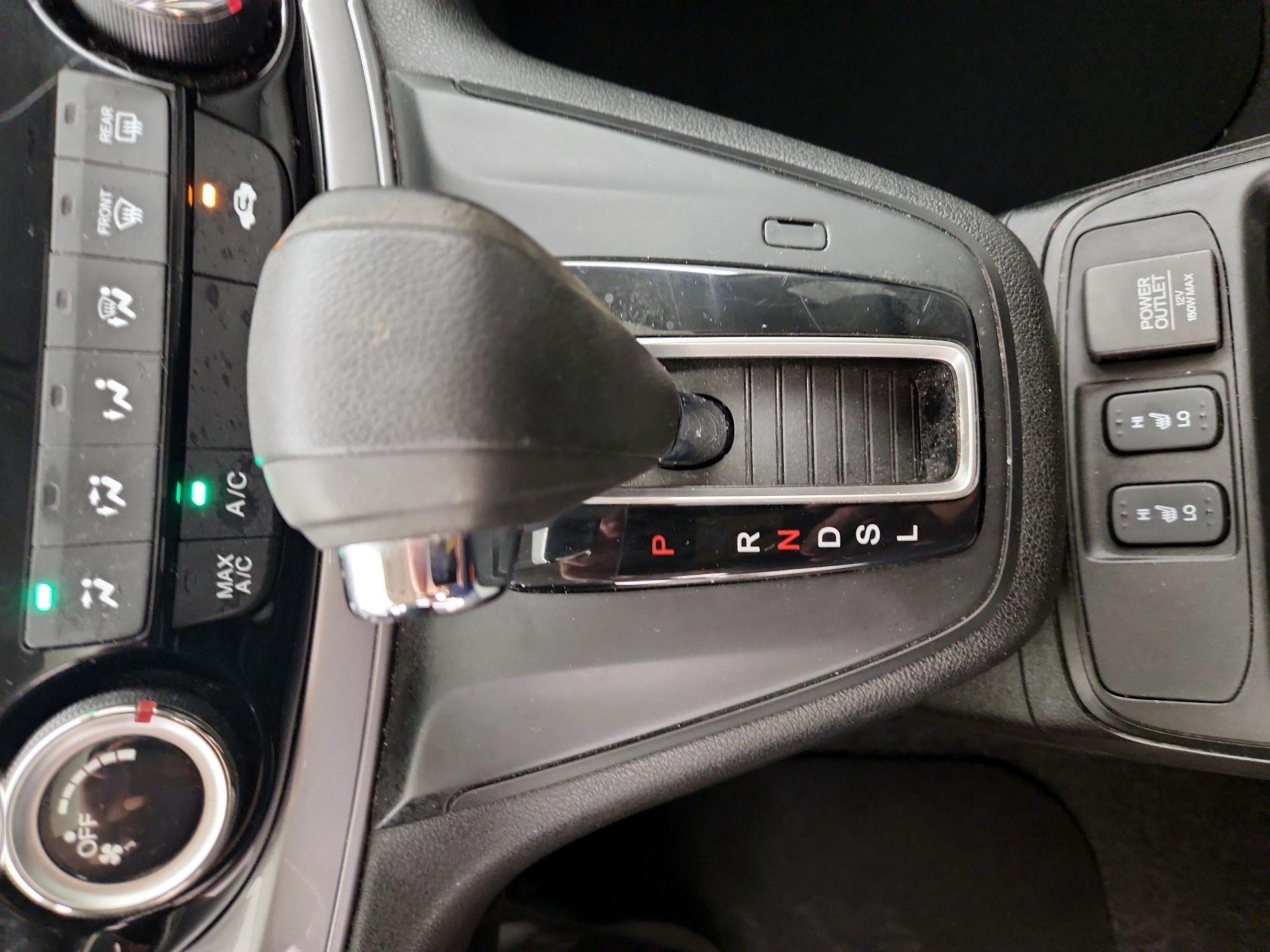 Thumbnail: 2015 Honda CR-V - 17