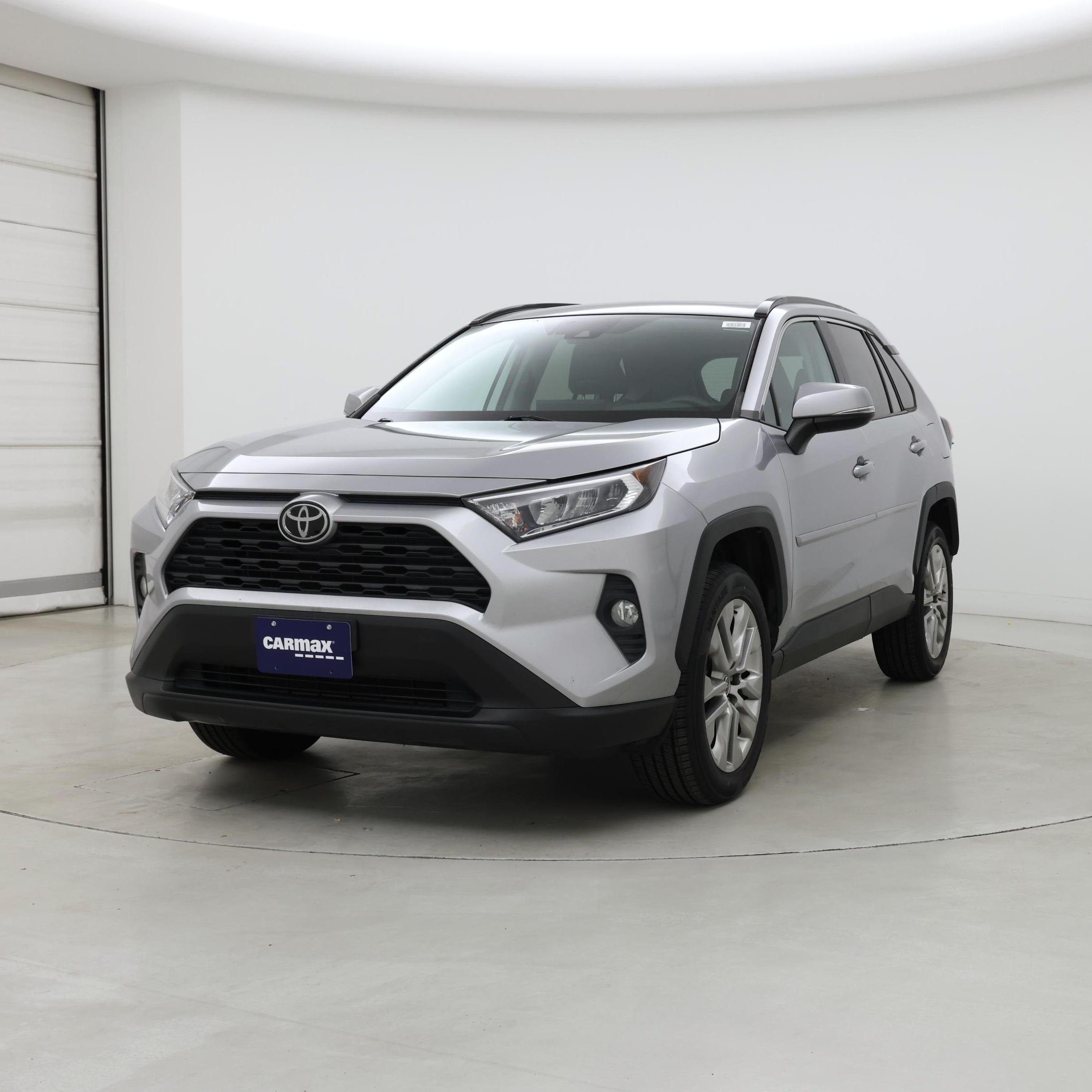 Thumbnail: 2021 Toyota RAV4 - 4