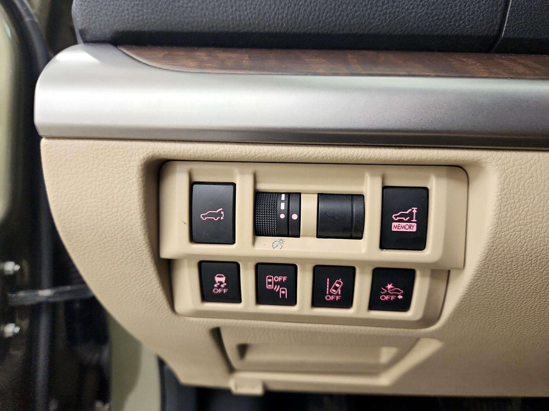 Thumbnail: 2018 Subaru Outback - 13