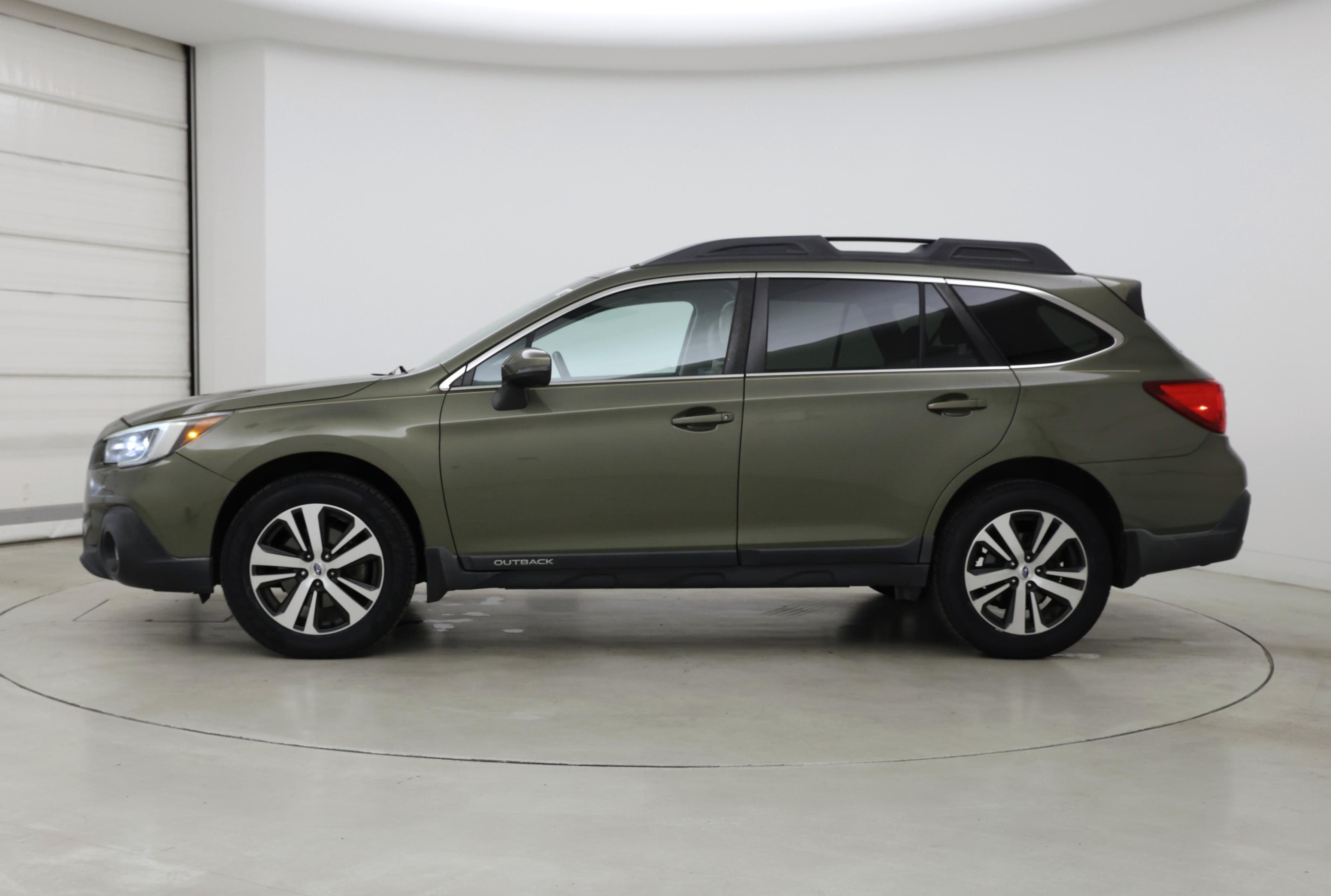 Thumbnail: 2018 Subaru Outback - 3