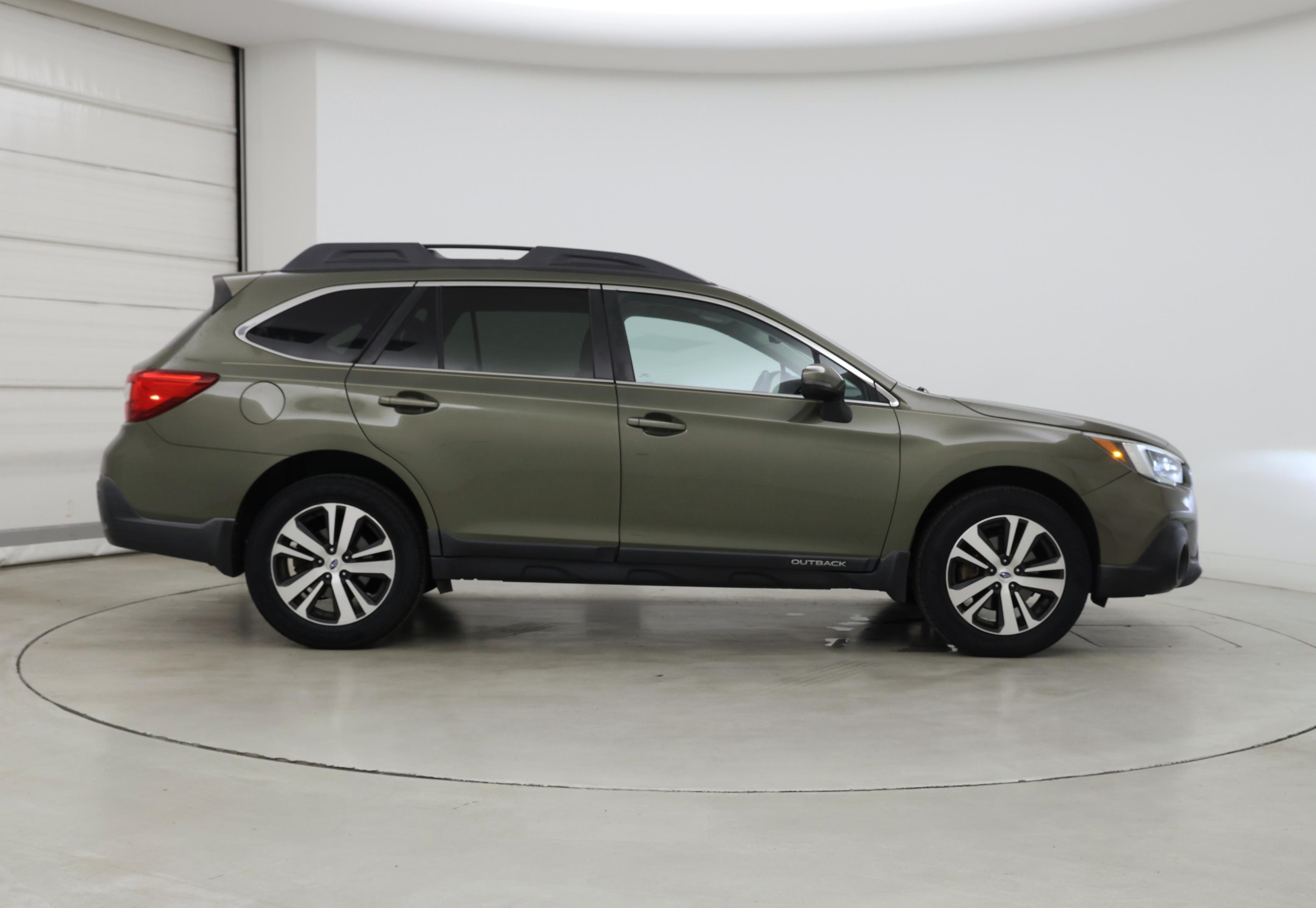 Thumbnail: 2018 Subaru Outback - 7
