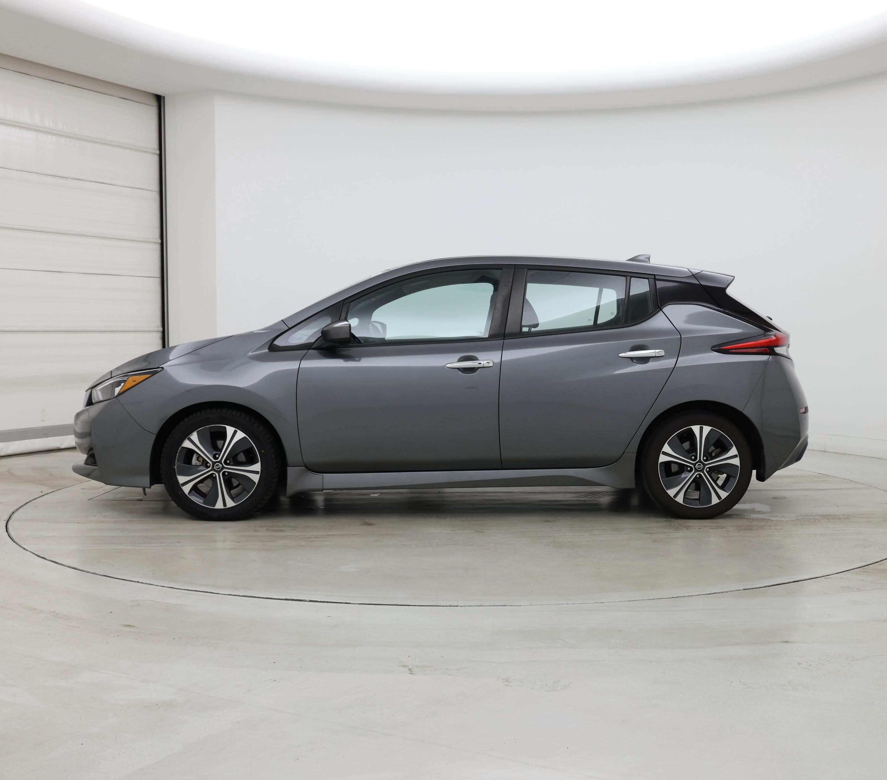Thumbnail: 2020 Nissan Leaf - 3
