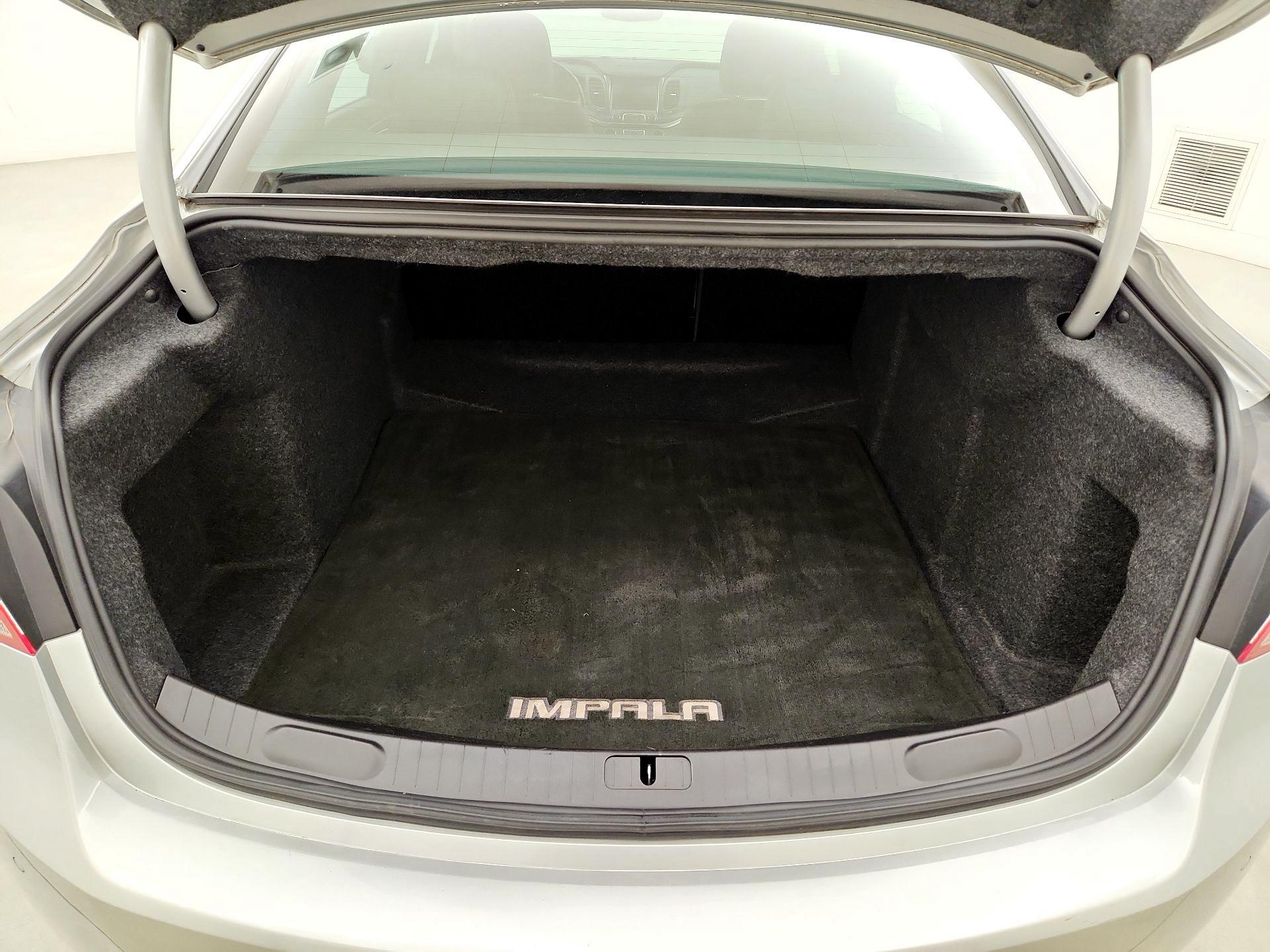 Thumbnail: 2015 Chevrolet Impala - 20