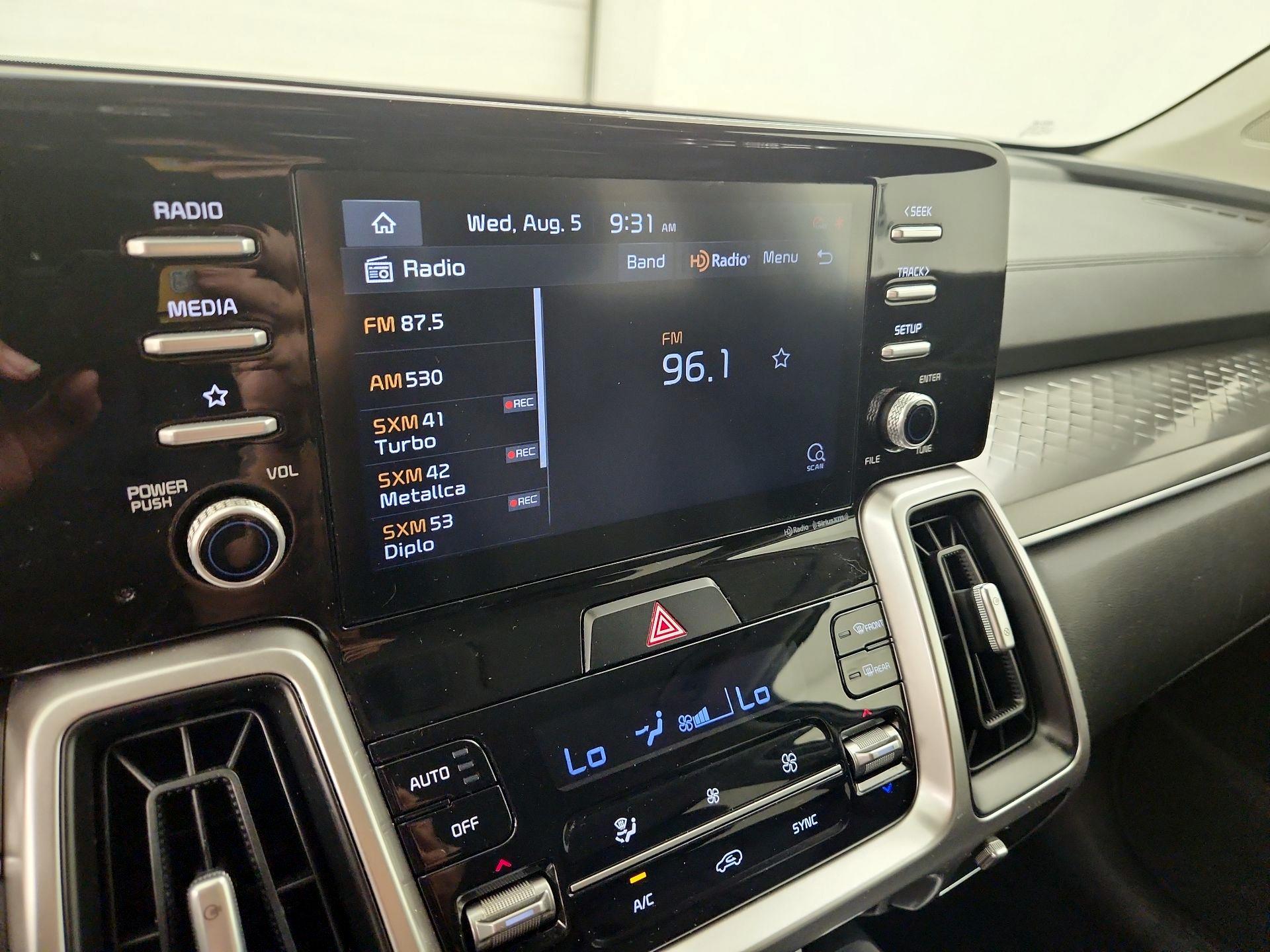 Thumbnail: 2021 Kia Sorento - 15