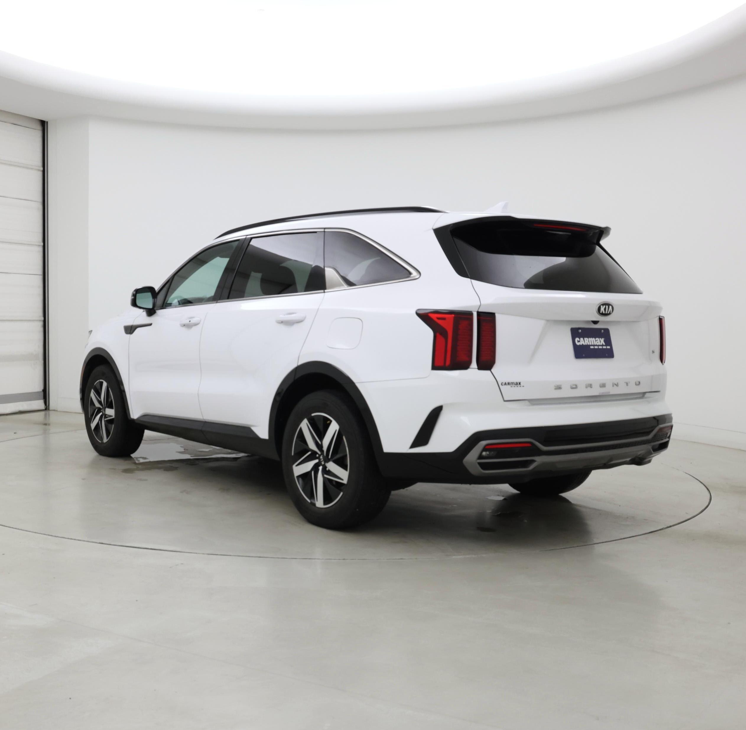 Thumbnail: 2021 Kia Sorento - 2