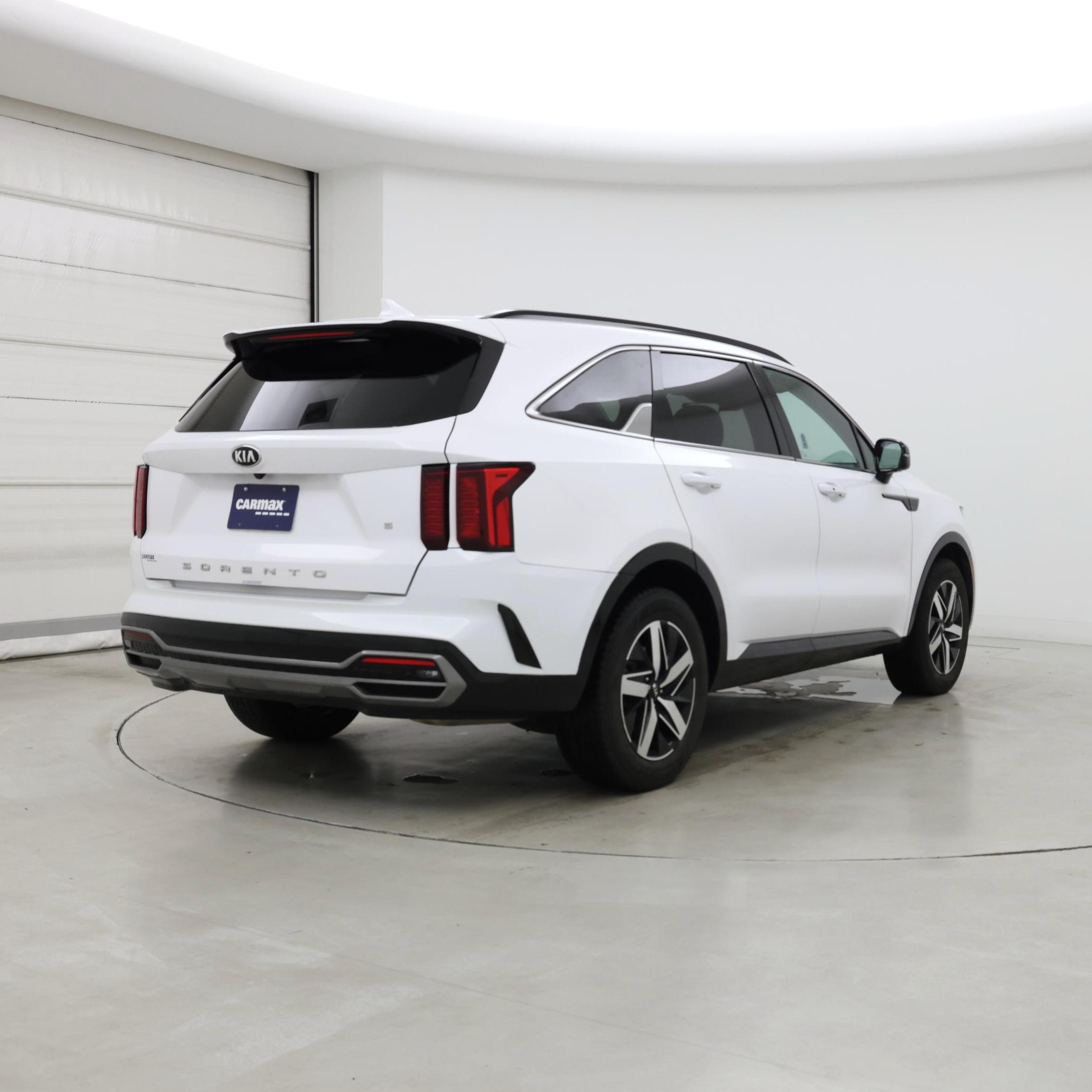 Thumbnail: 2021 Kia Sorento - 8
