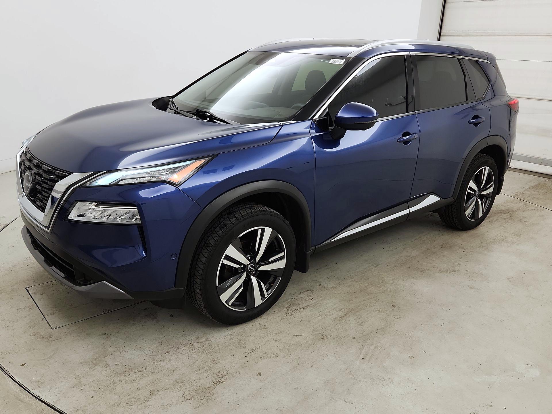 Thumbnail: 2023 Nissan Rogue - 3