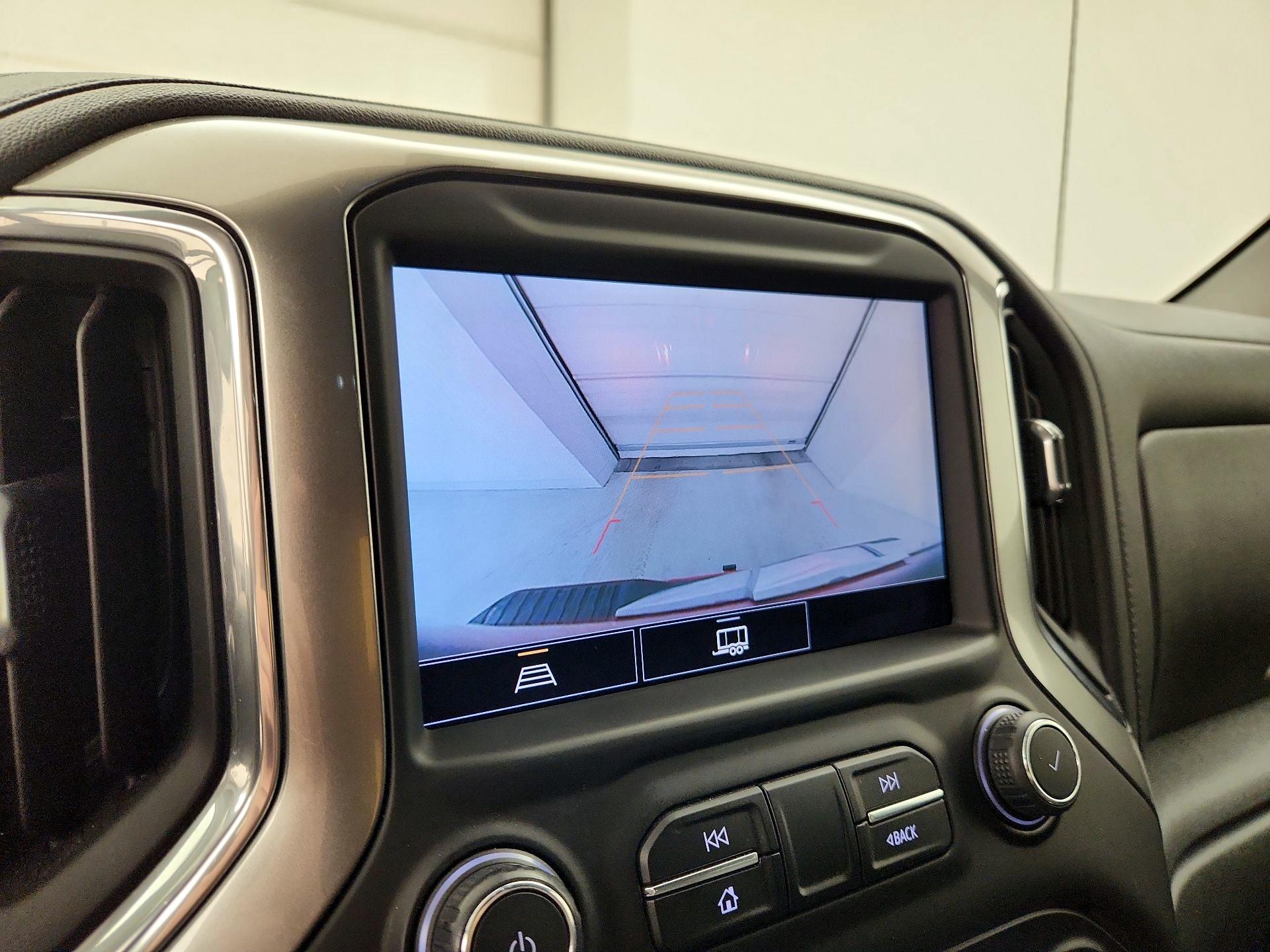 Thumbnail: 2021 Chevrolet Silverado 1500 - 14