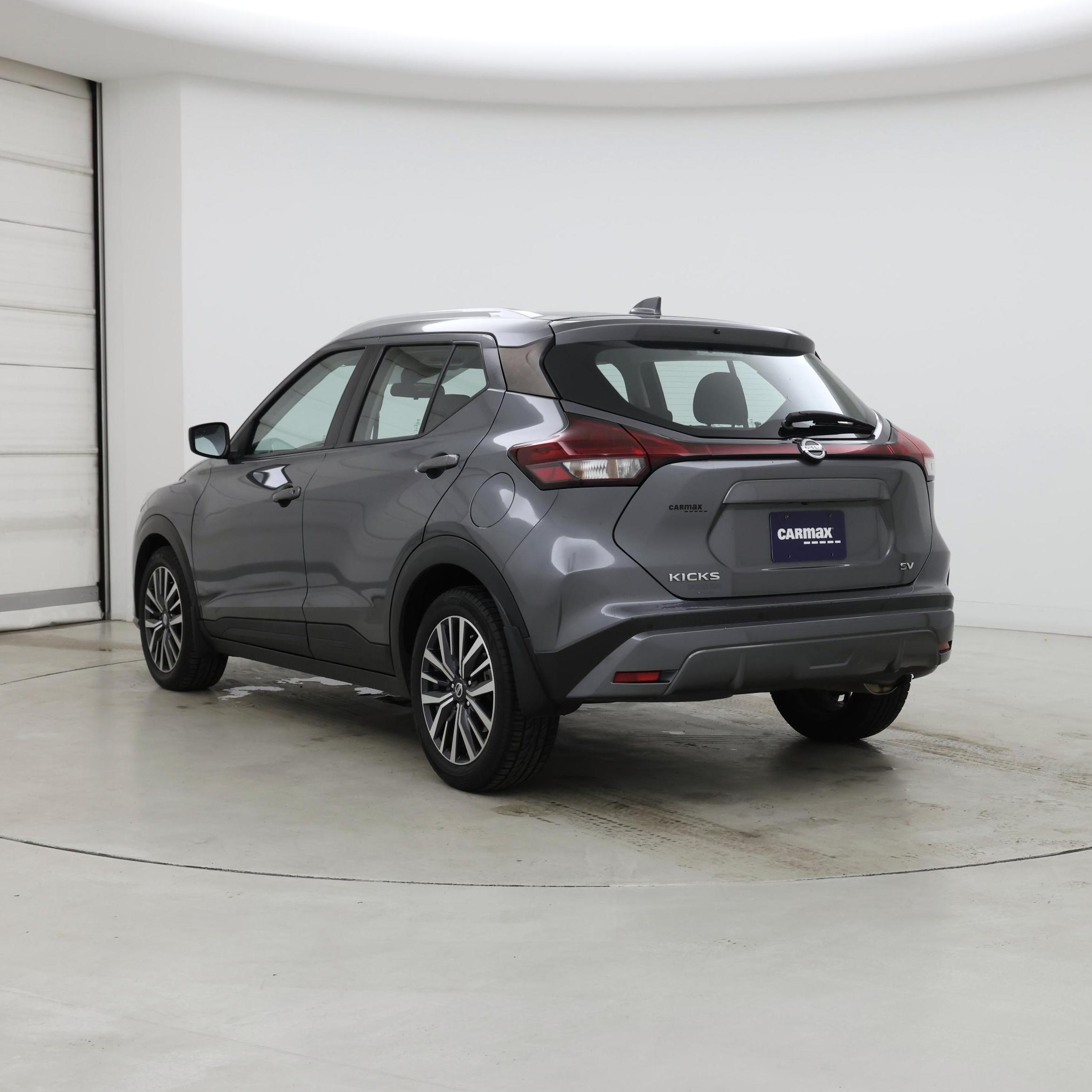 Thumbnail: 2021 Nissan Kicks - 2