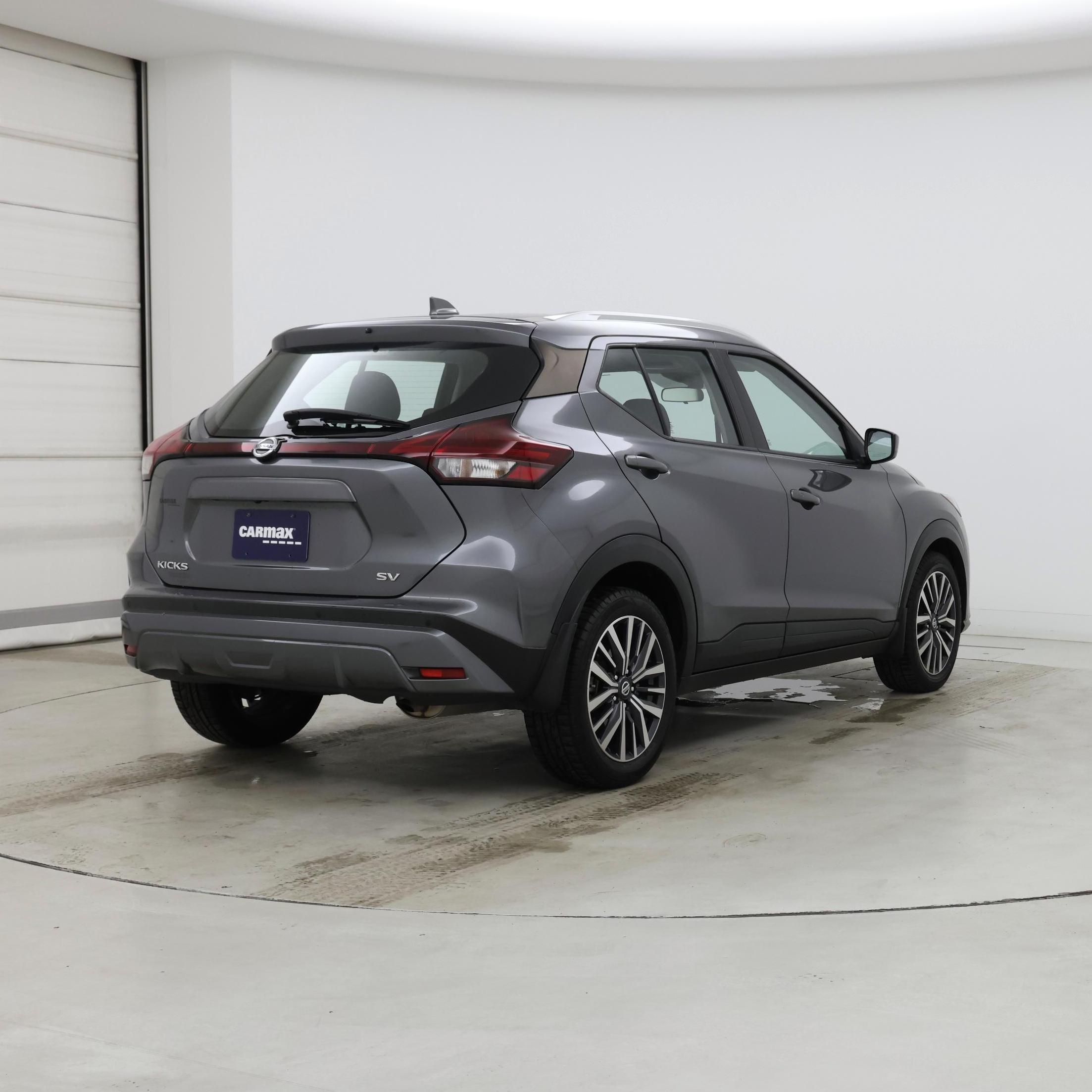 Thumbnail: 2021 Nissan Kicks - 8