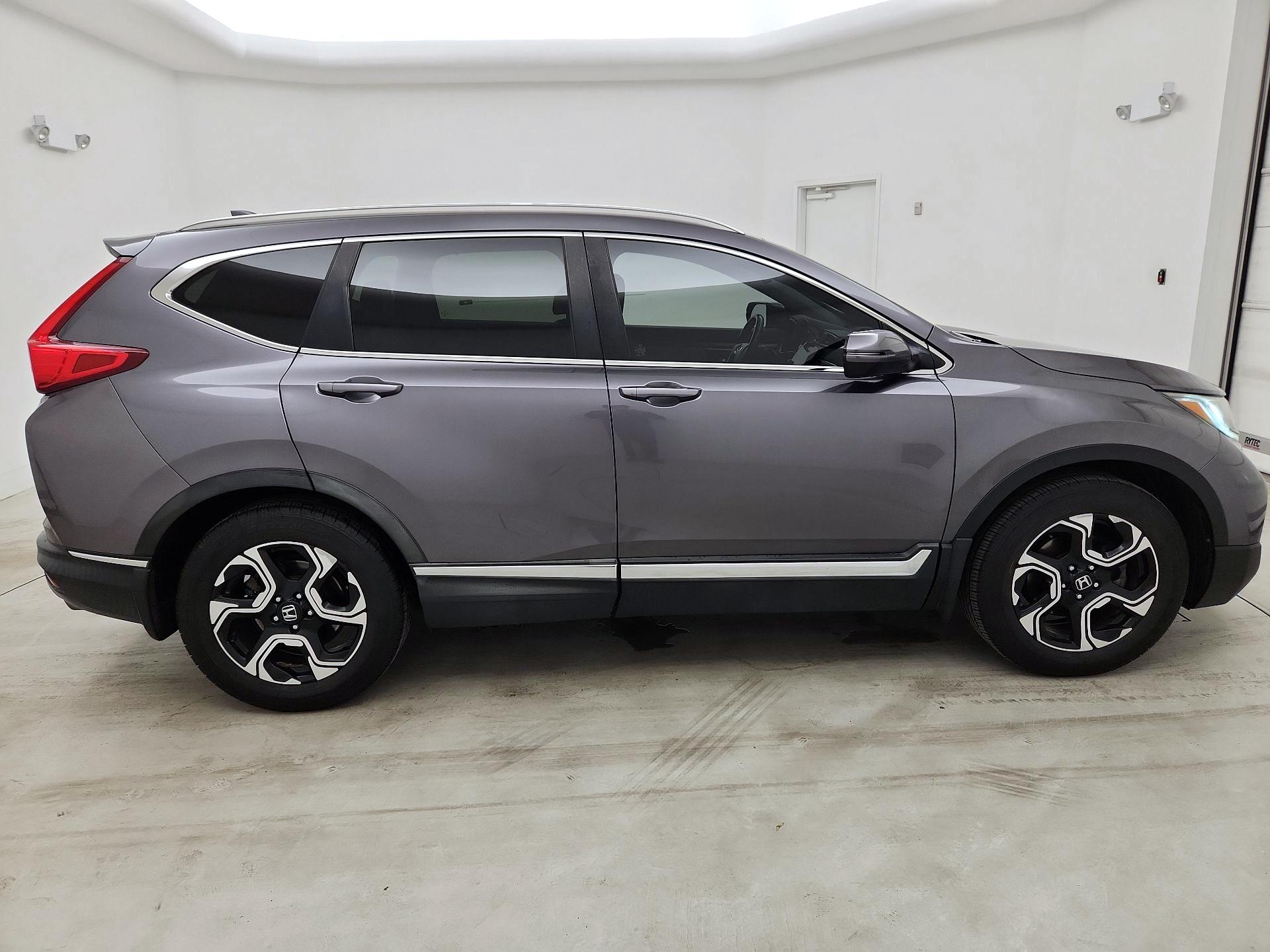 Thumbnail: 2017 Honda CR-V - 4