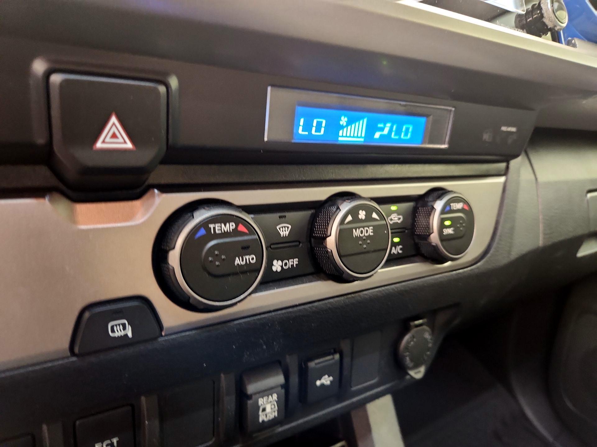 Thumbnail: 2023 Toyota Tacoma - 16