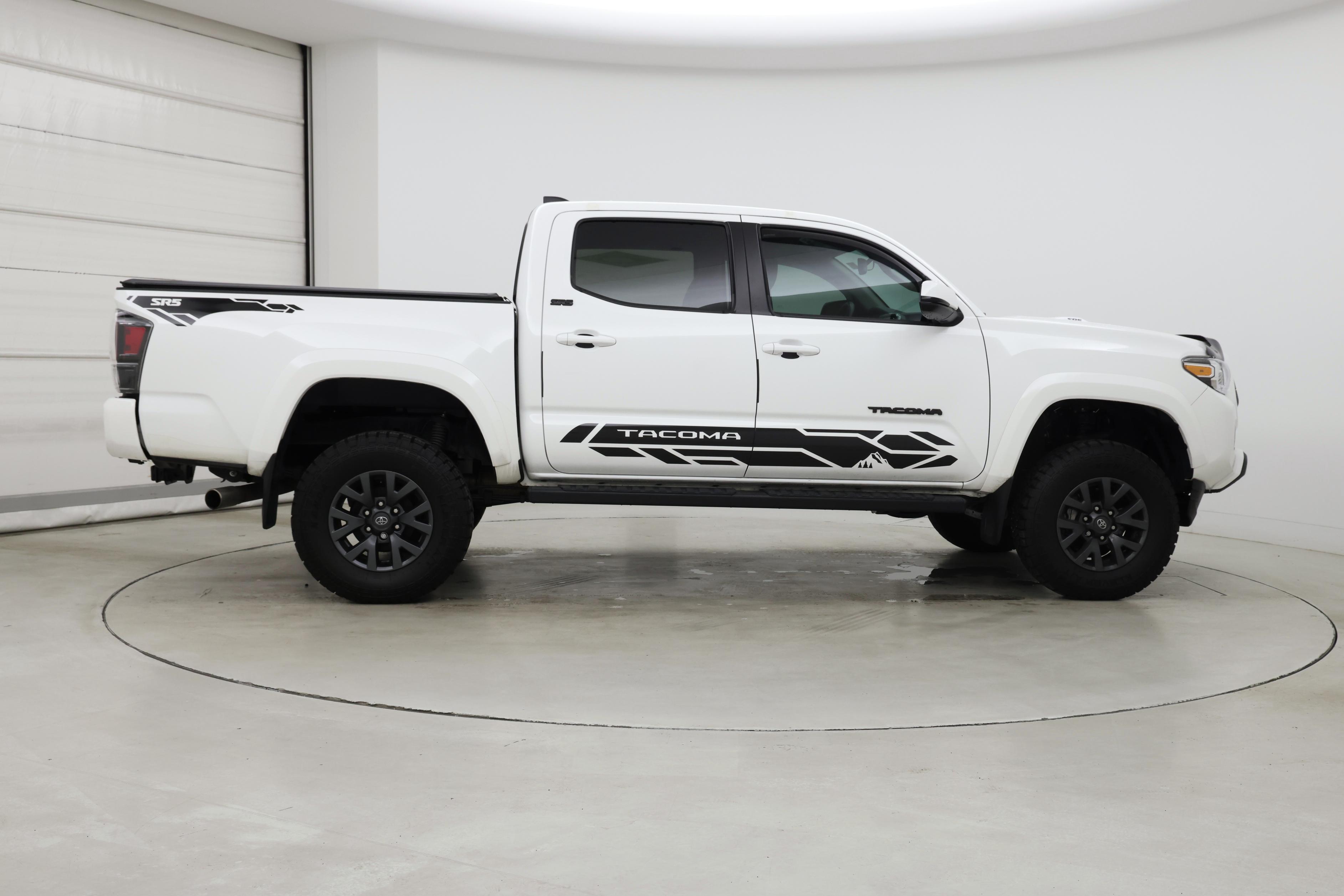 Thumbnail: 2023 Toyota Tacoma - 7