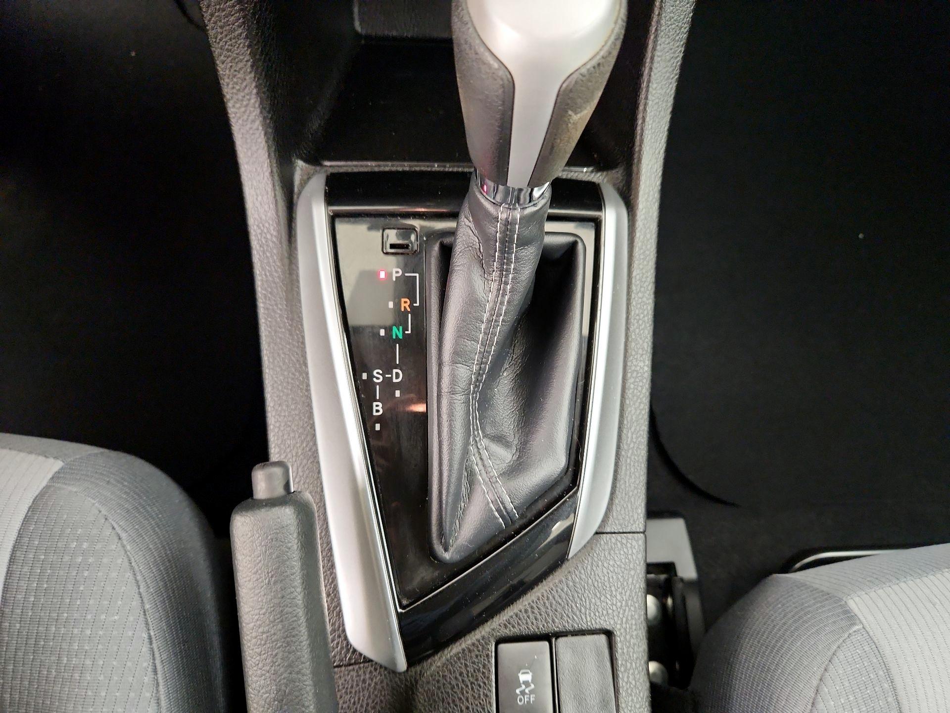 Thumbnail: 2019 Toyota Corolla - 15